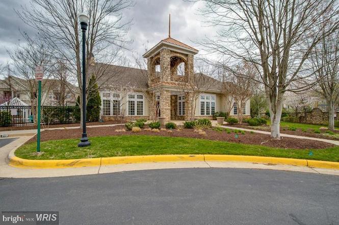 STONE GATE - Residential Lease