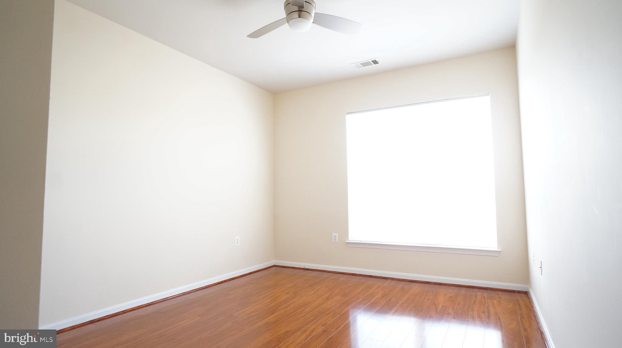 STONE GATE - Residential Lease