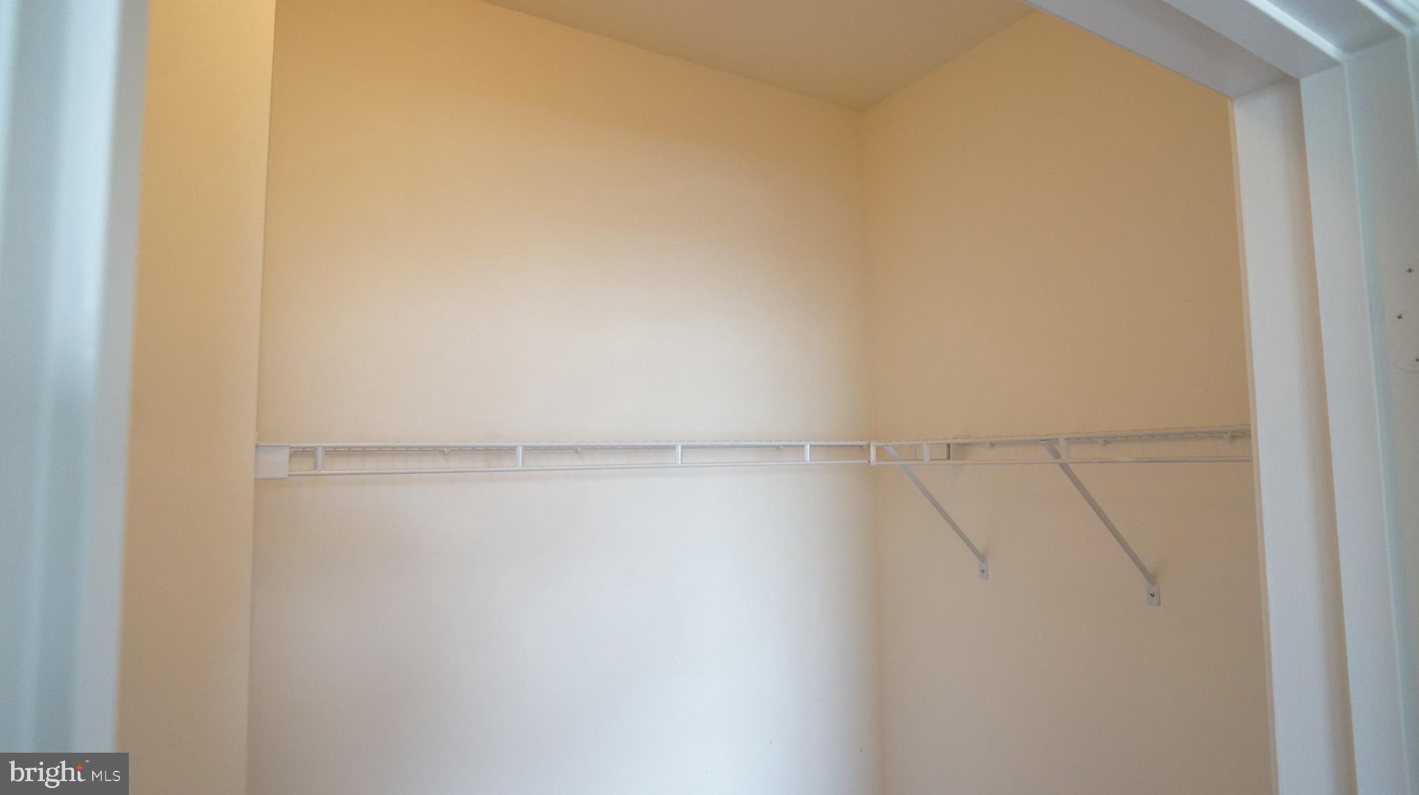 STONE GATE - Residential Lease