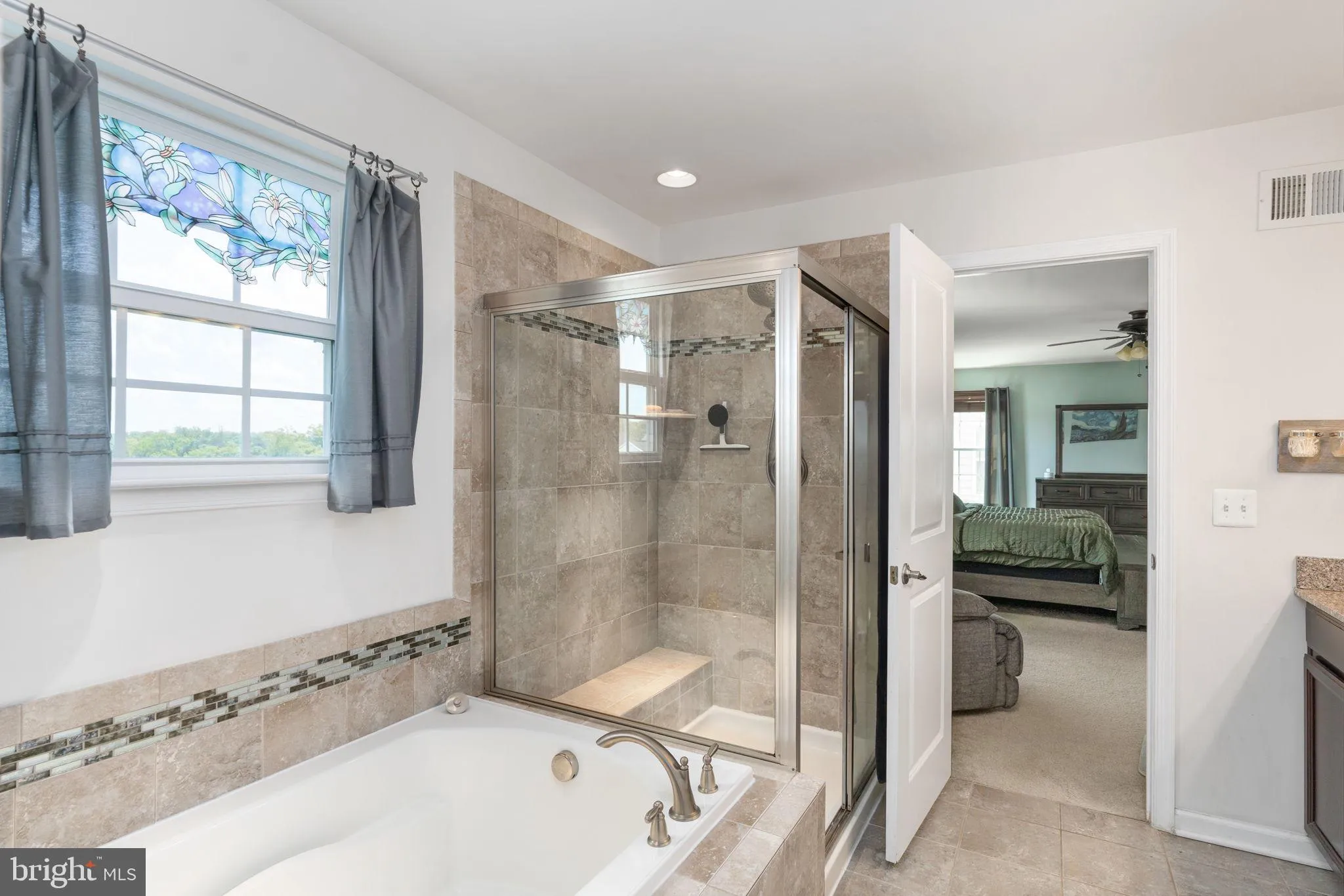 Fredericksburg, Virginia 22405, United States, 5 Bedrooms Bedrooms, ,4 BathroomsBathrooms,Residential,Active,117332