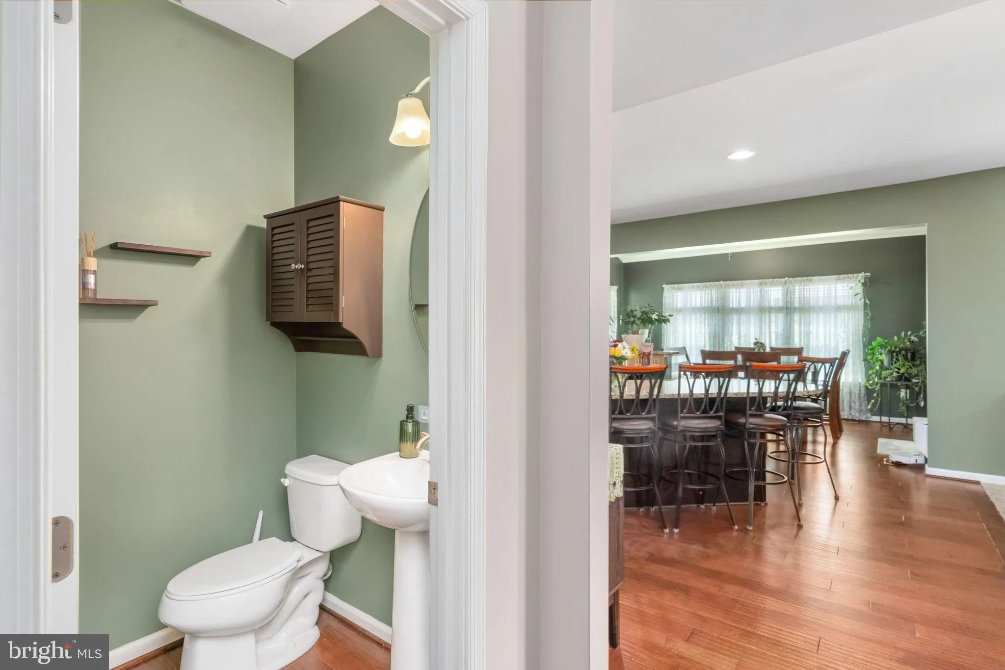 Fredericksburg, Virginia 22405, United States, 5 Bedrooms Bedrooms, ,4 BathroomsBathrooms,Residential,Active,117332