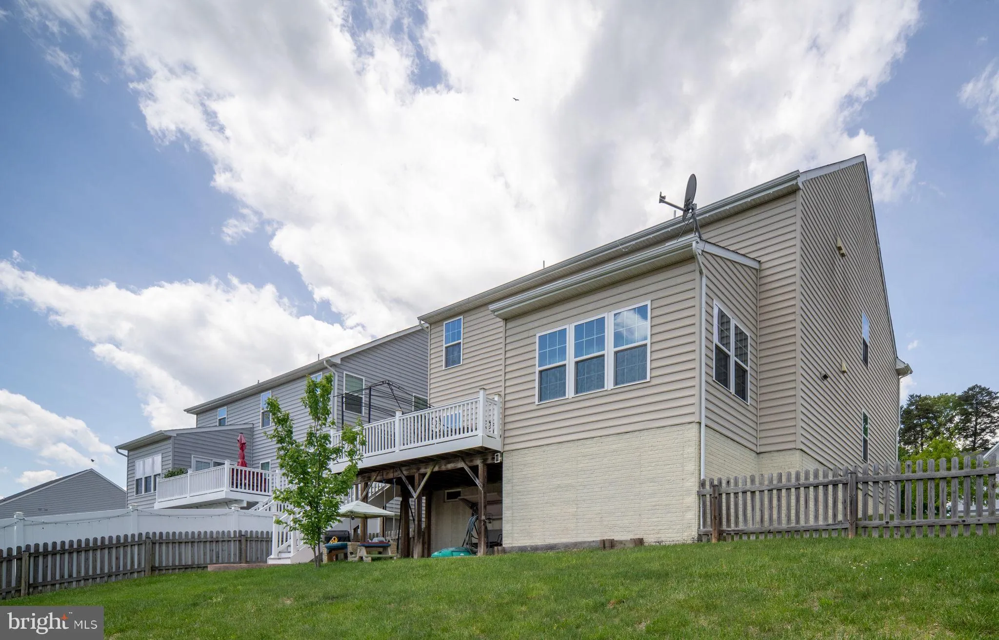 Fredericksburg, Virginia 22405, United States, 5 Bedrooms Bedrooms, ,4 BathroomsBathrooms,Residential,Active,117332