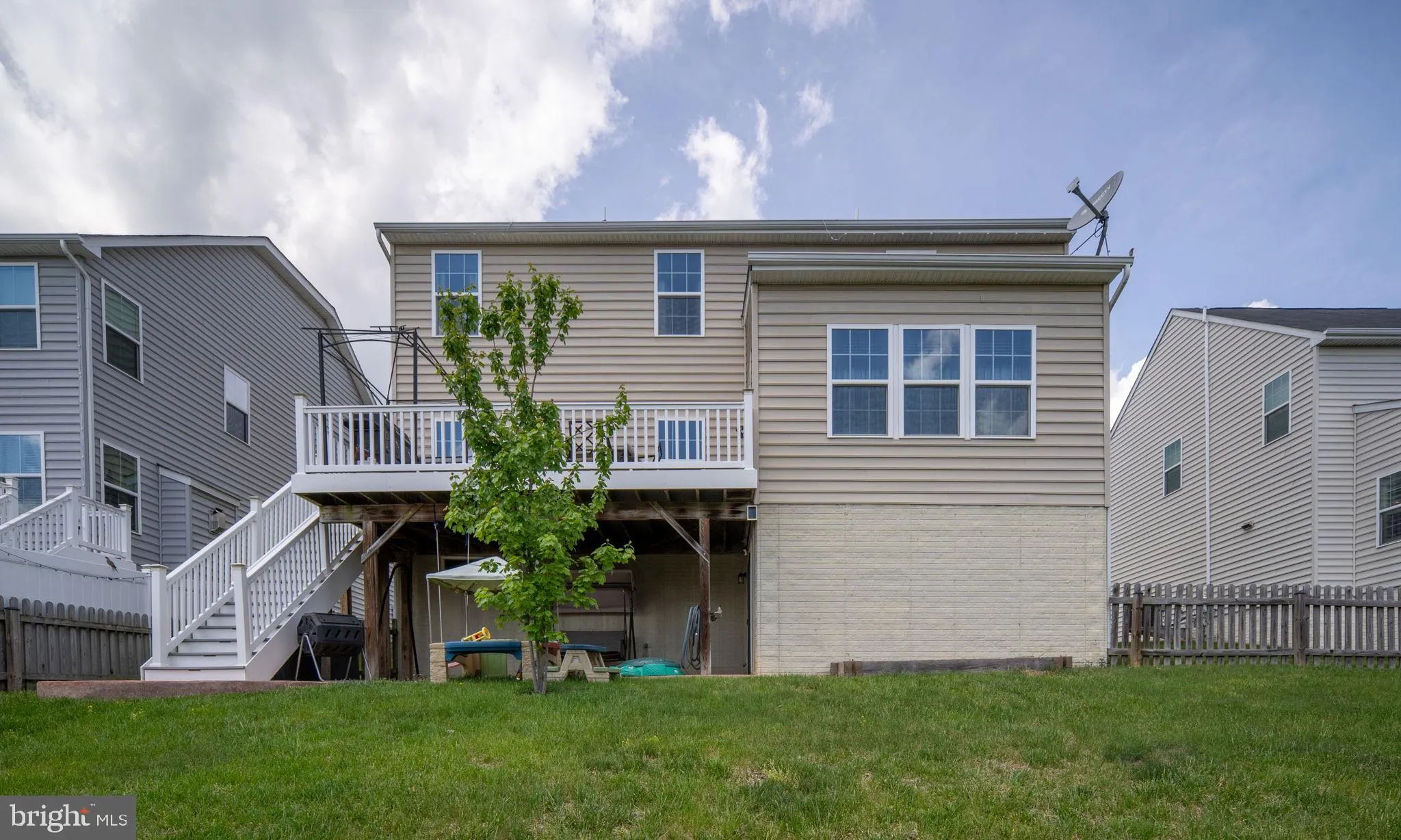 Fredericksburg, Virginia 22405, United States, 5 Bedrooms Bedrooms, ,4 BathroomsBathrooms,Residential,Active,117332