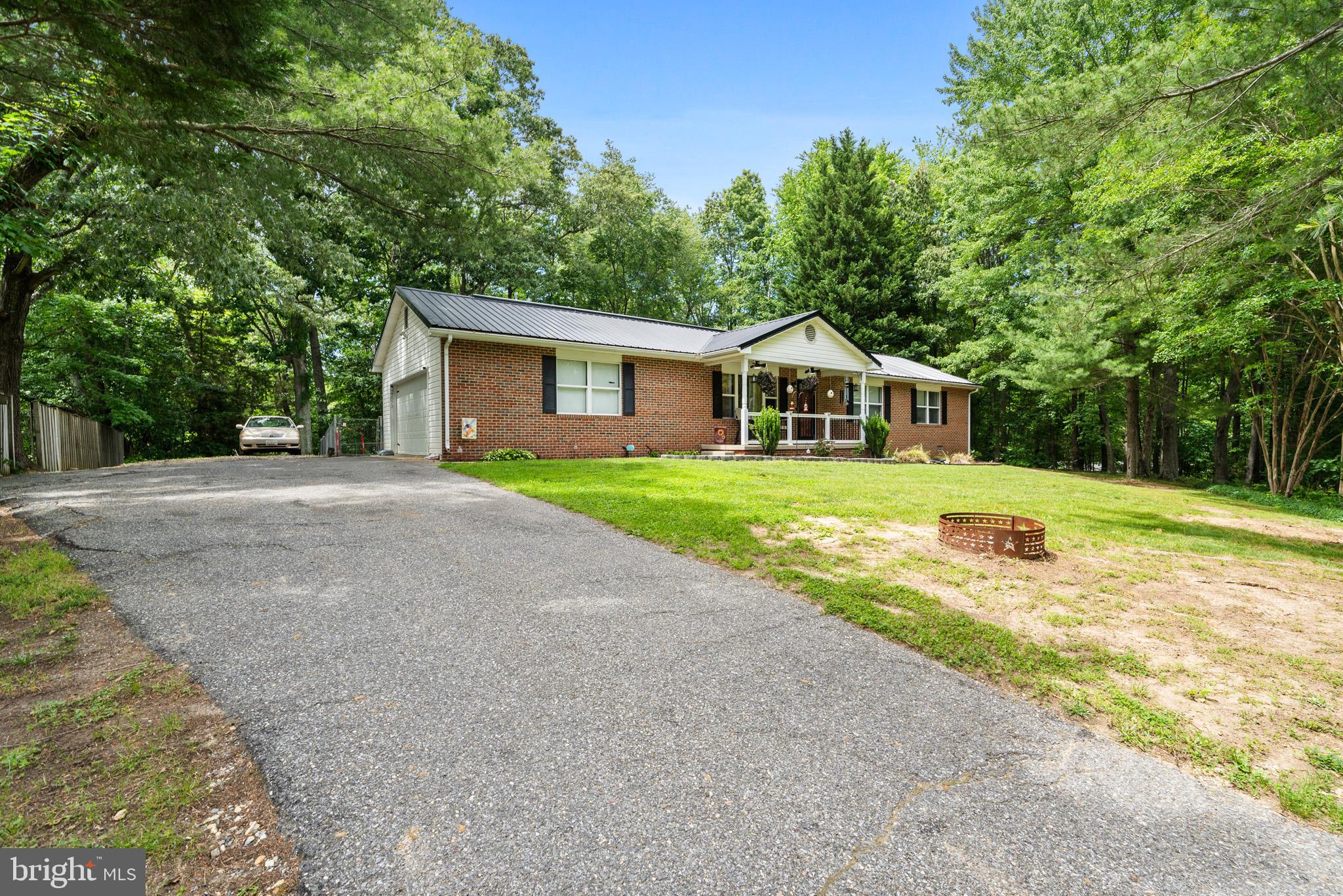 27073 CARRIE COURT
