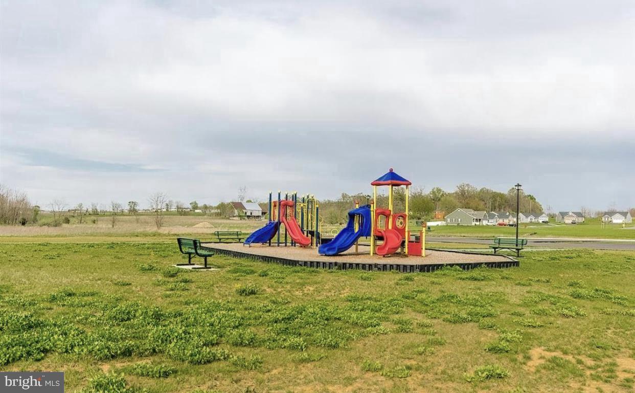 THE LAKES AT MARTINSBURG - Residential