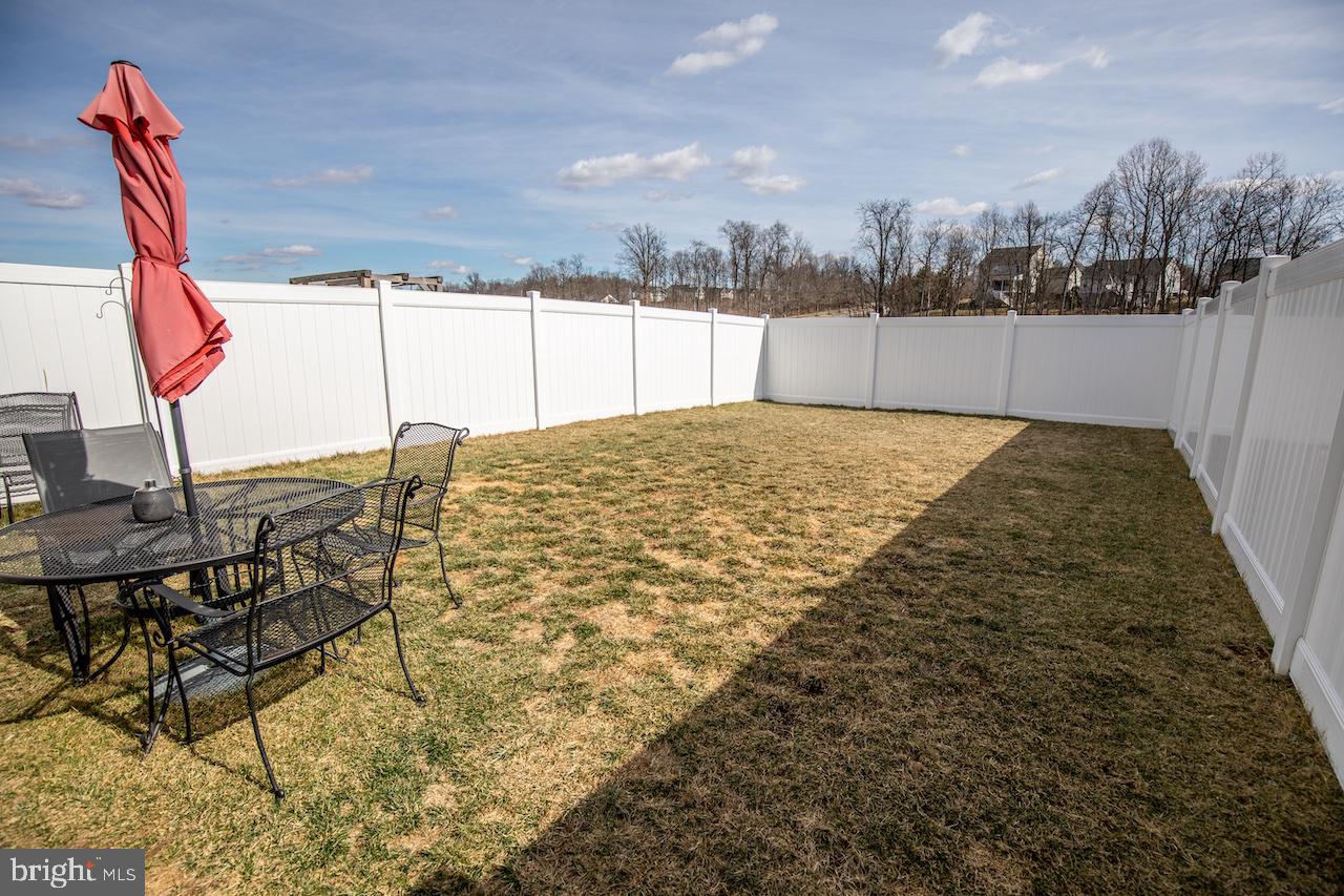 THE LAKES AT MARTINSBURG - Residential