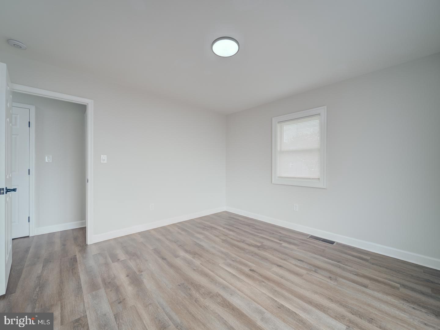 CAROLE HIGHLANDS - Residential