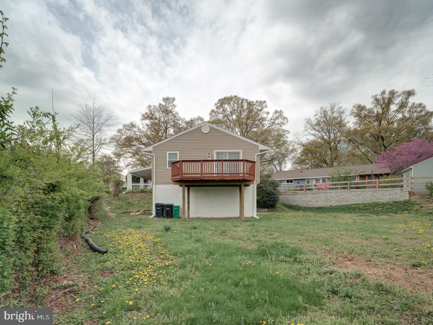 CAROLE HIGHLANDS - Residential