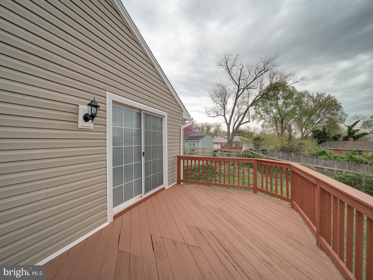 CAROLE HIGHLANDS - Residential