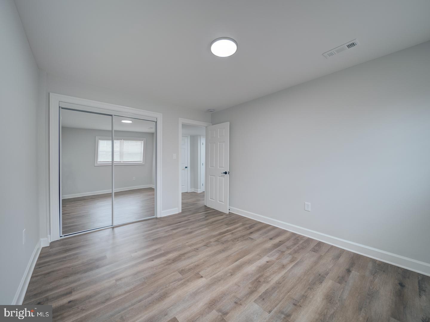 CAROLE HIGHLANDS - Residential