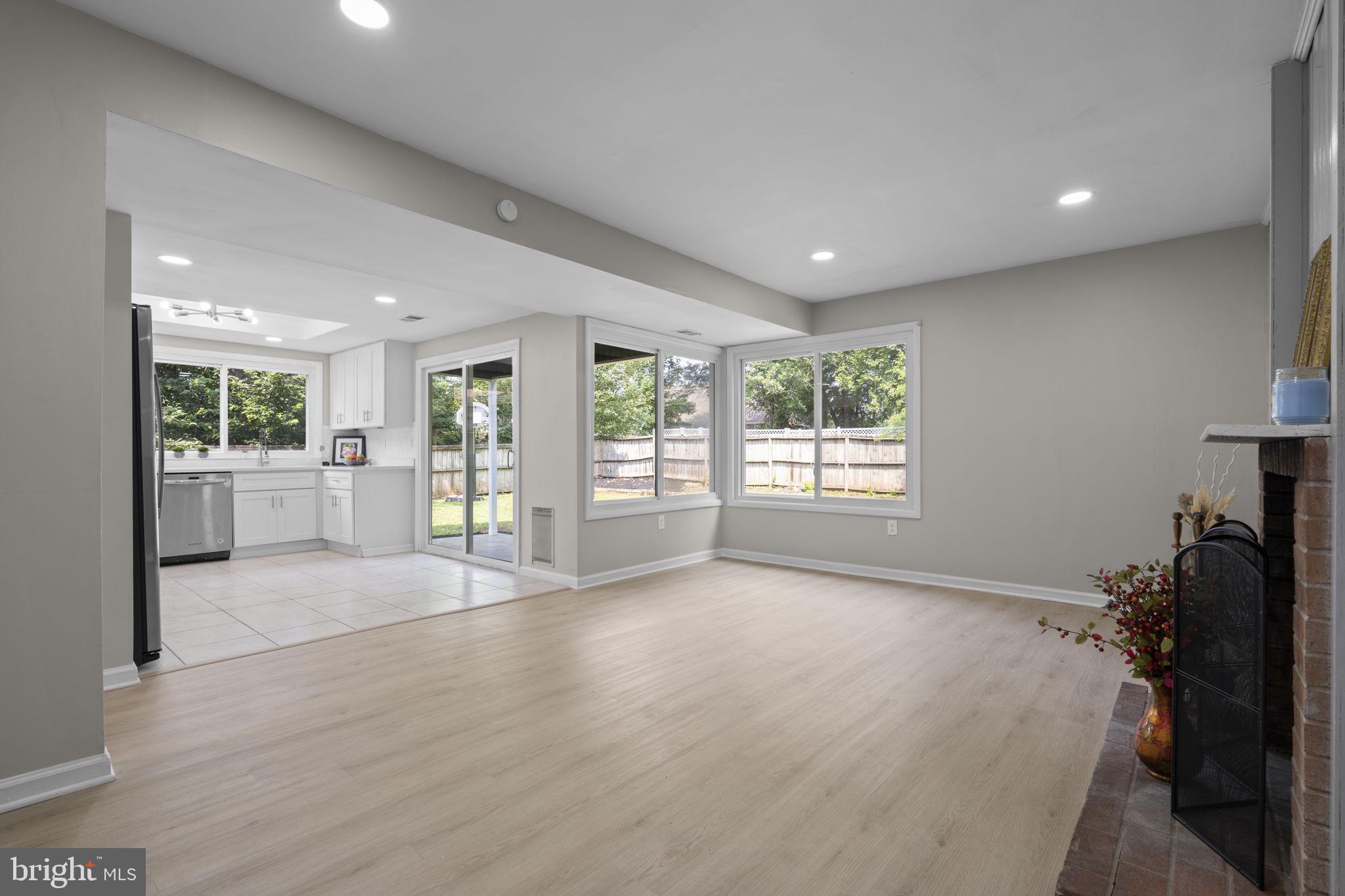 13 WRIGHTWOOD PLACE