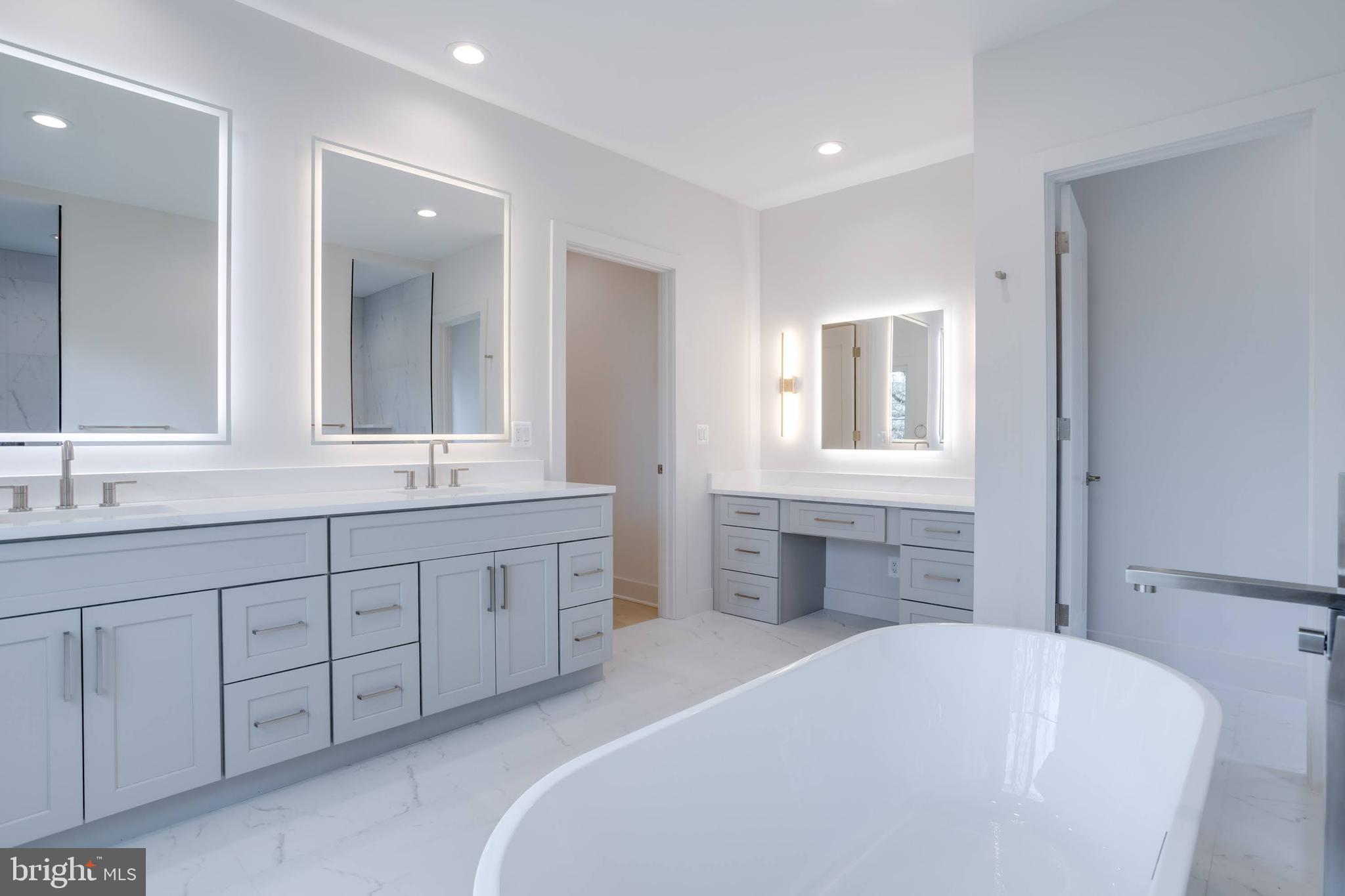 FENWICK PARK - Residential