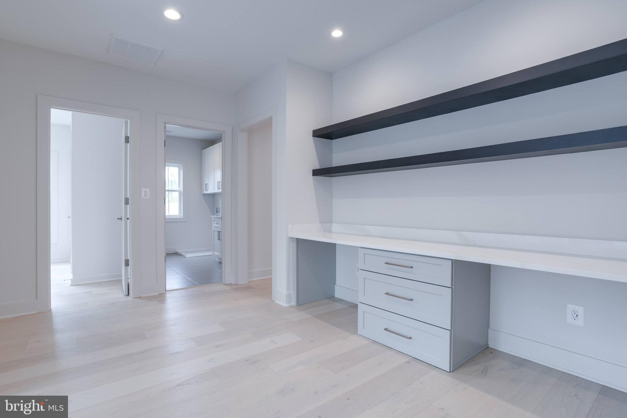 FENWICK PARK - Residential