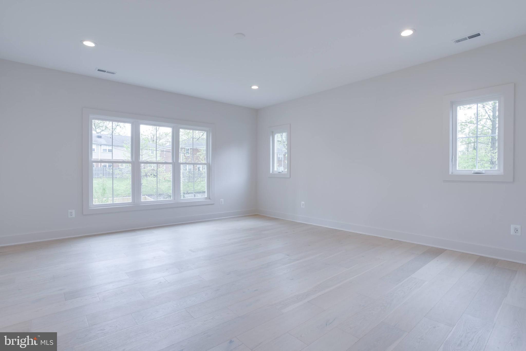 FENWICK PARK - Residential