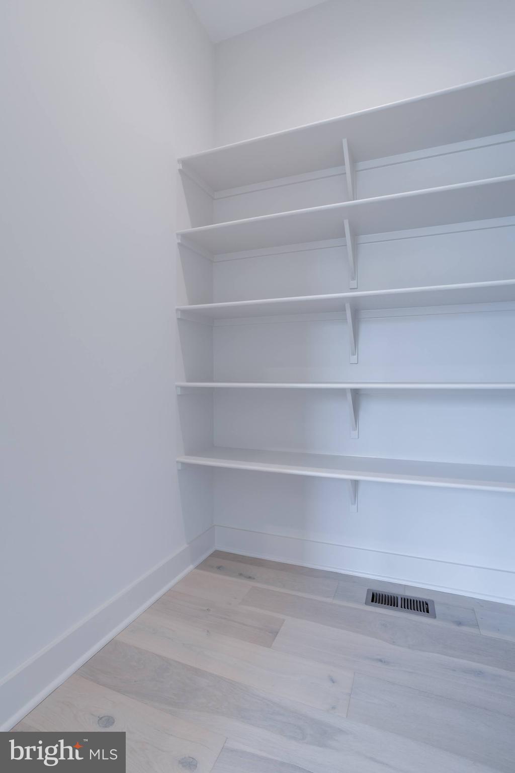 FENWICK PARK - Residential