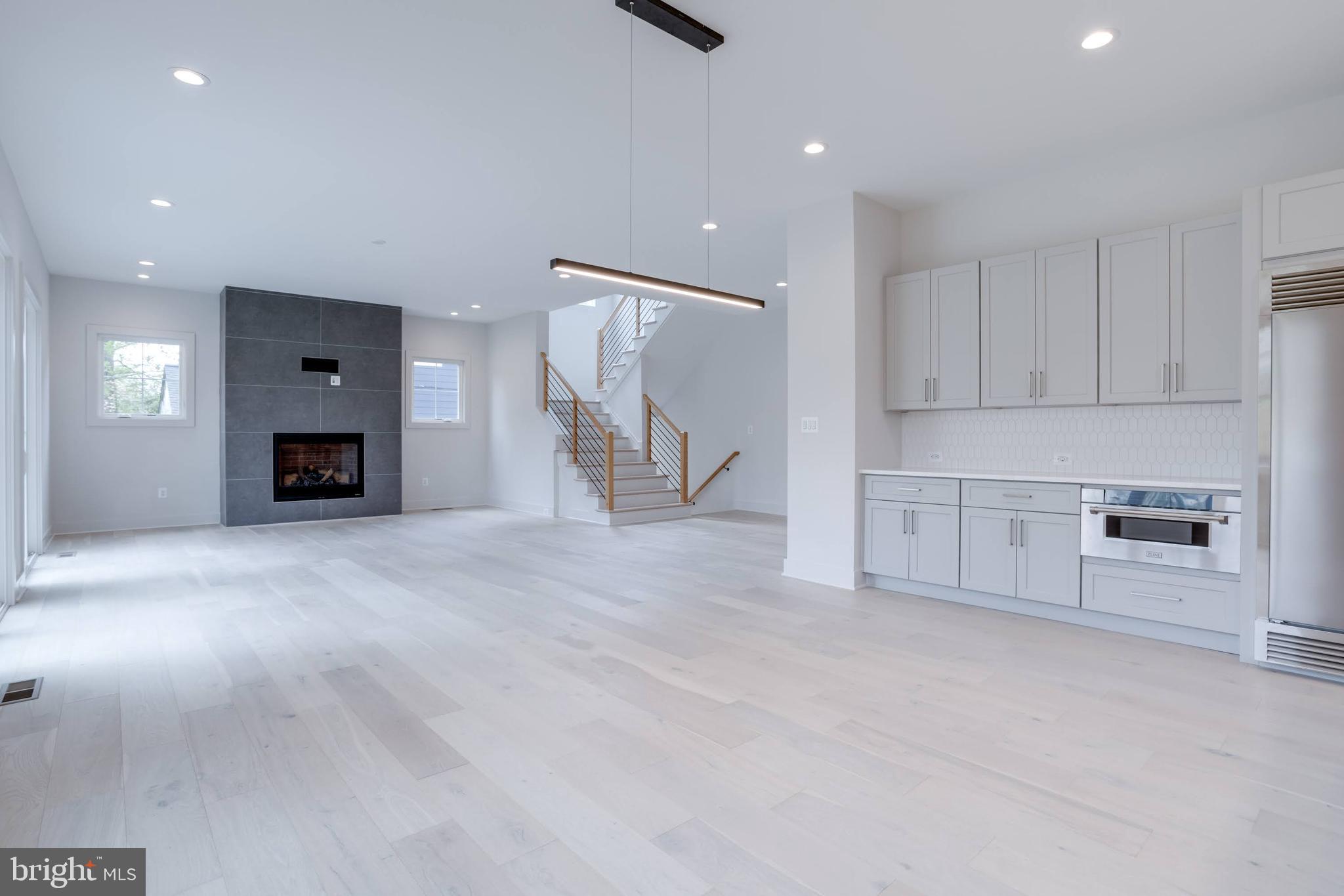 FENWICK PARK - Residential