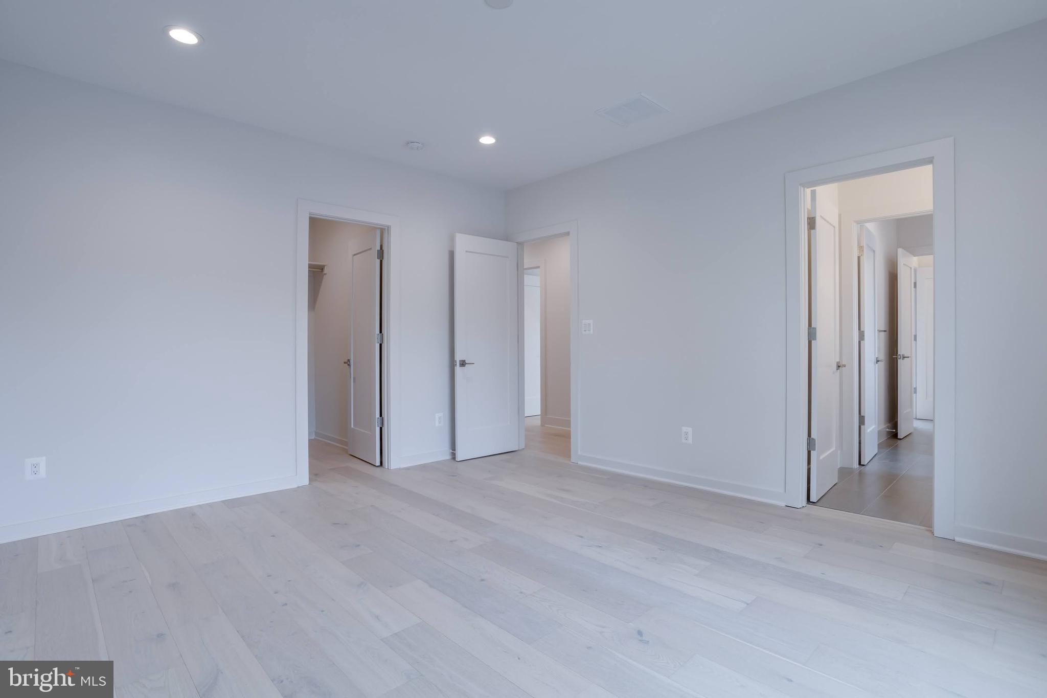 FENWICK PARK - Residential