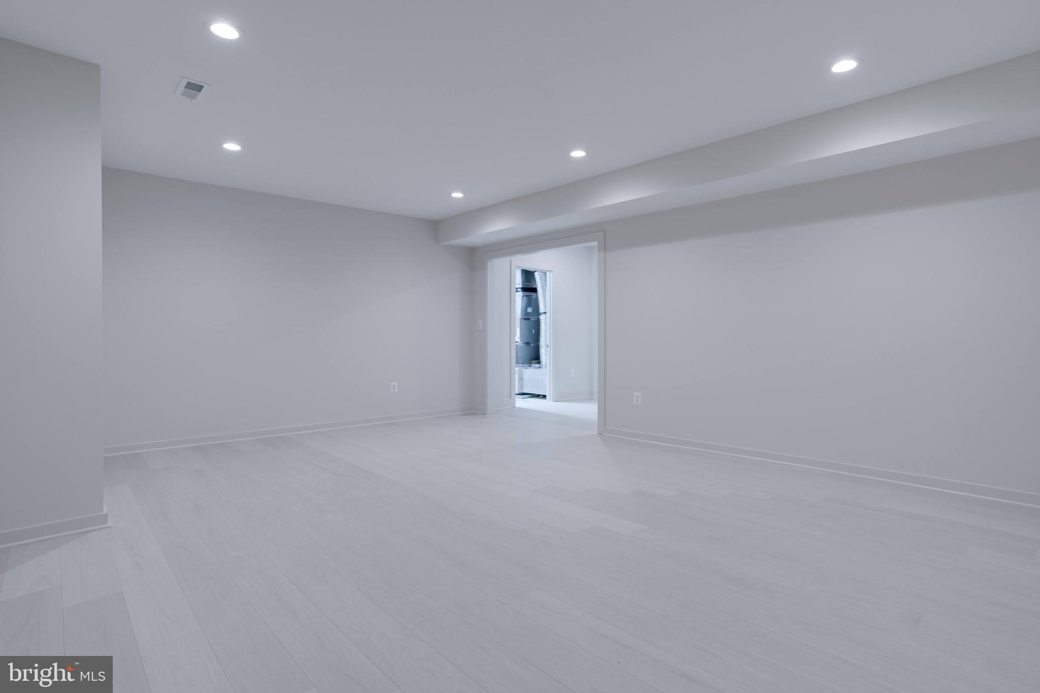 FENWICK PARK - Residential