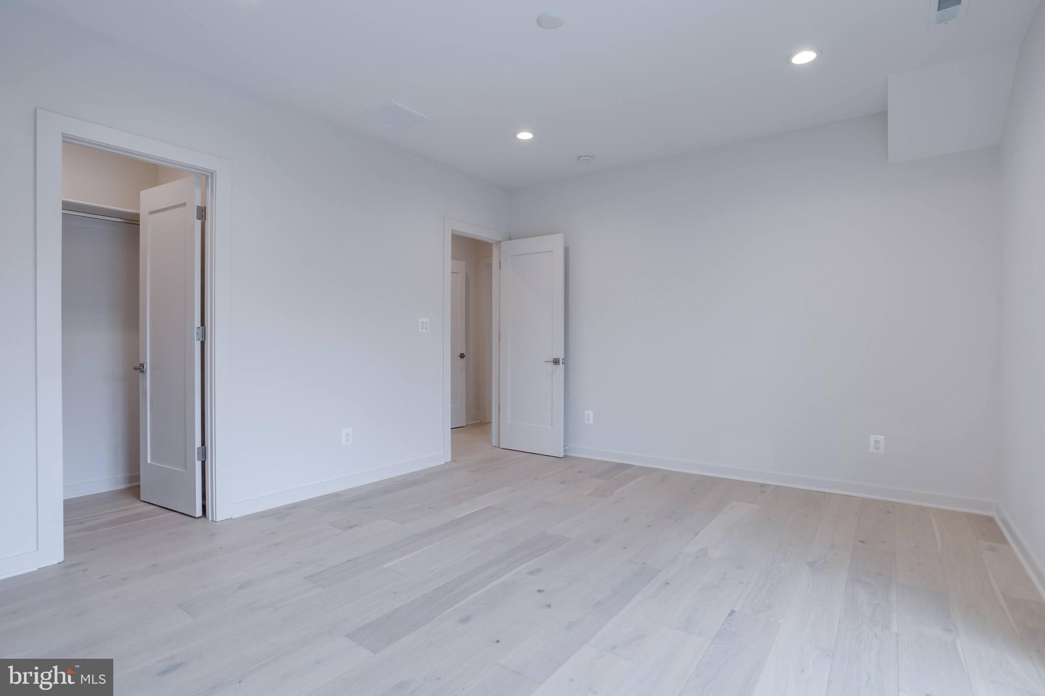 FENWICK PARK - Residential