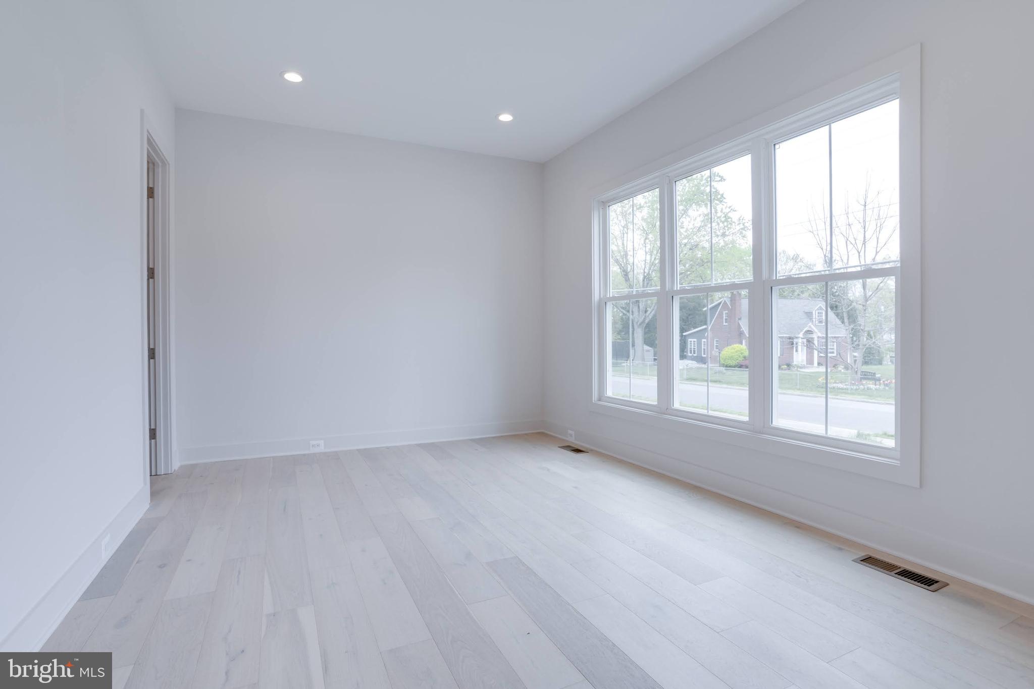 FENWICK PARK - Residential