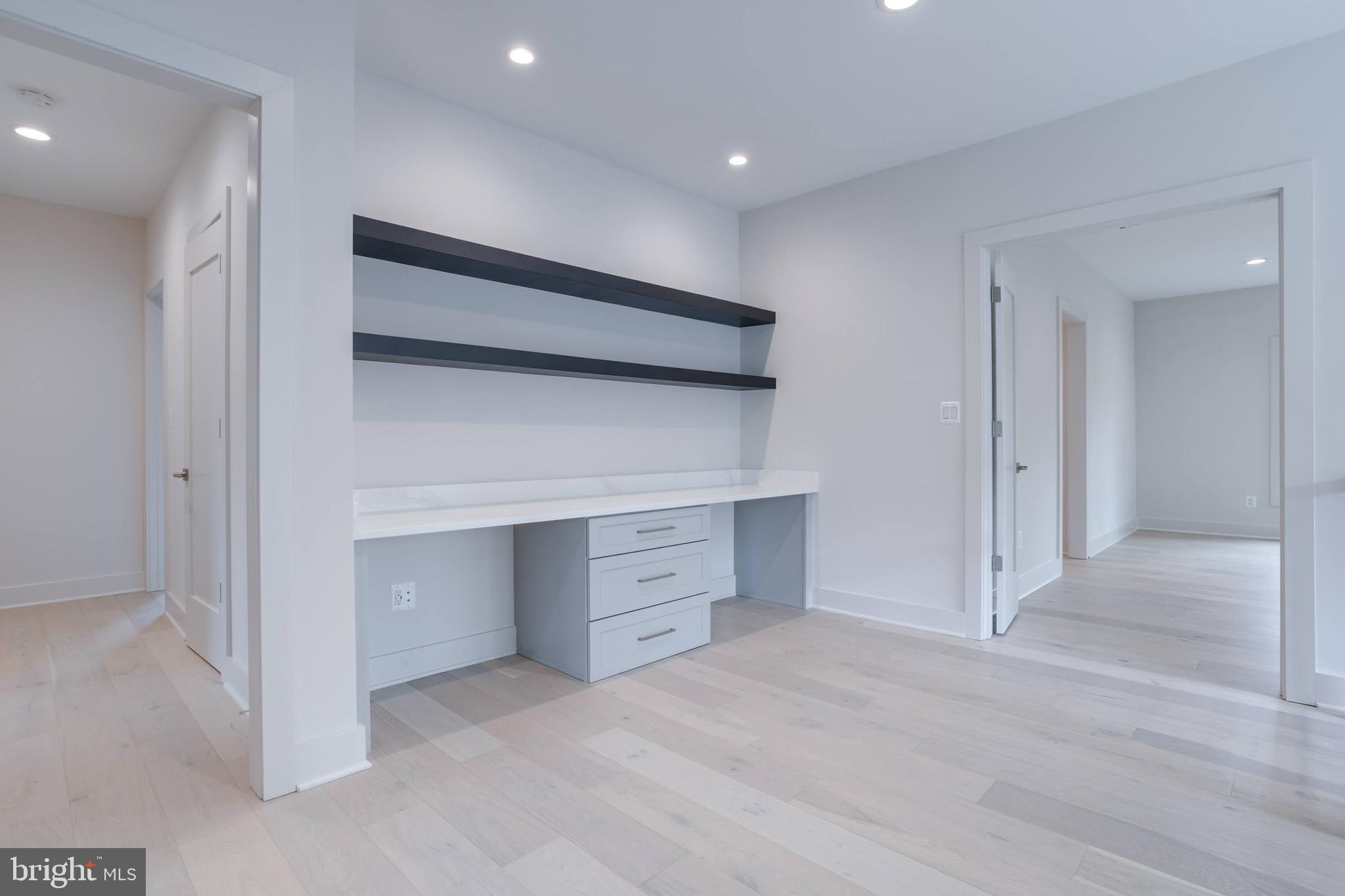 FENWICK PARK - Residential