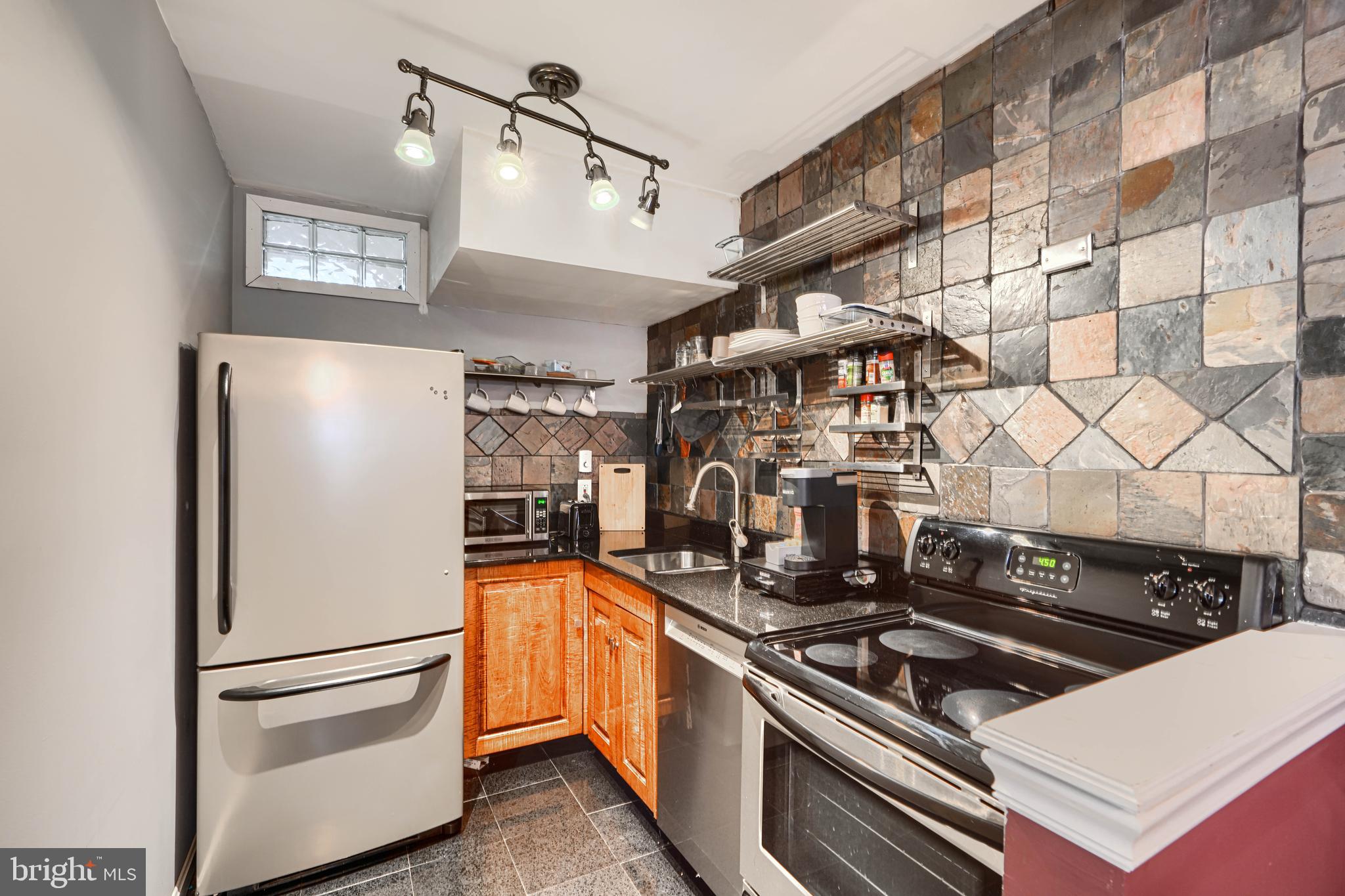 SETON HILL - Residential Lease