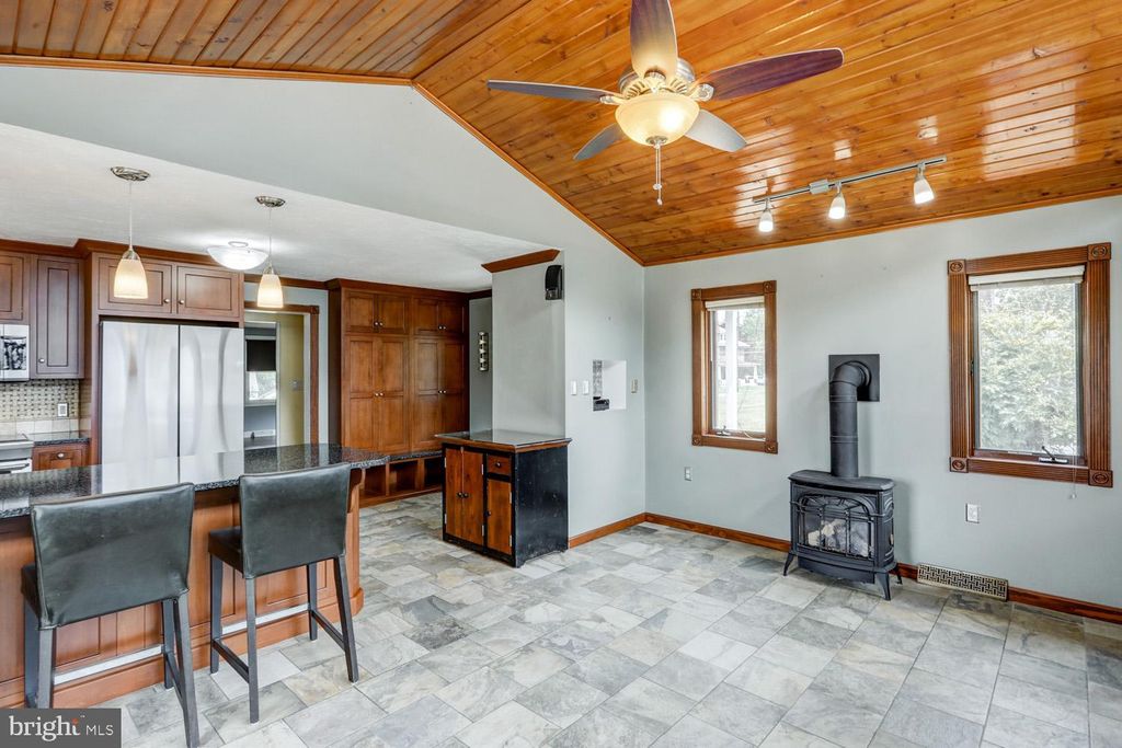 Photo of 131 E CHURCH ST, STEVENS, PA 17578 (MLS # PALA2036682)