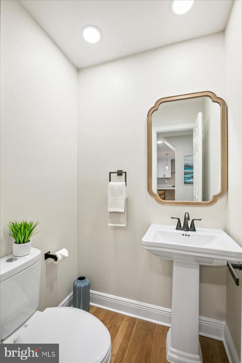 RESTON - Residential