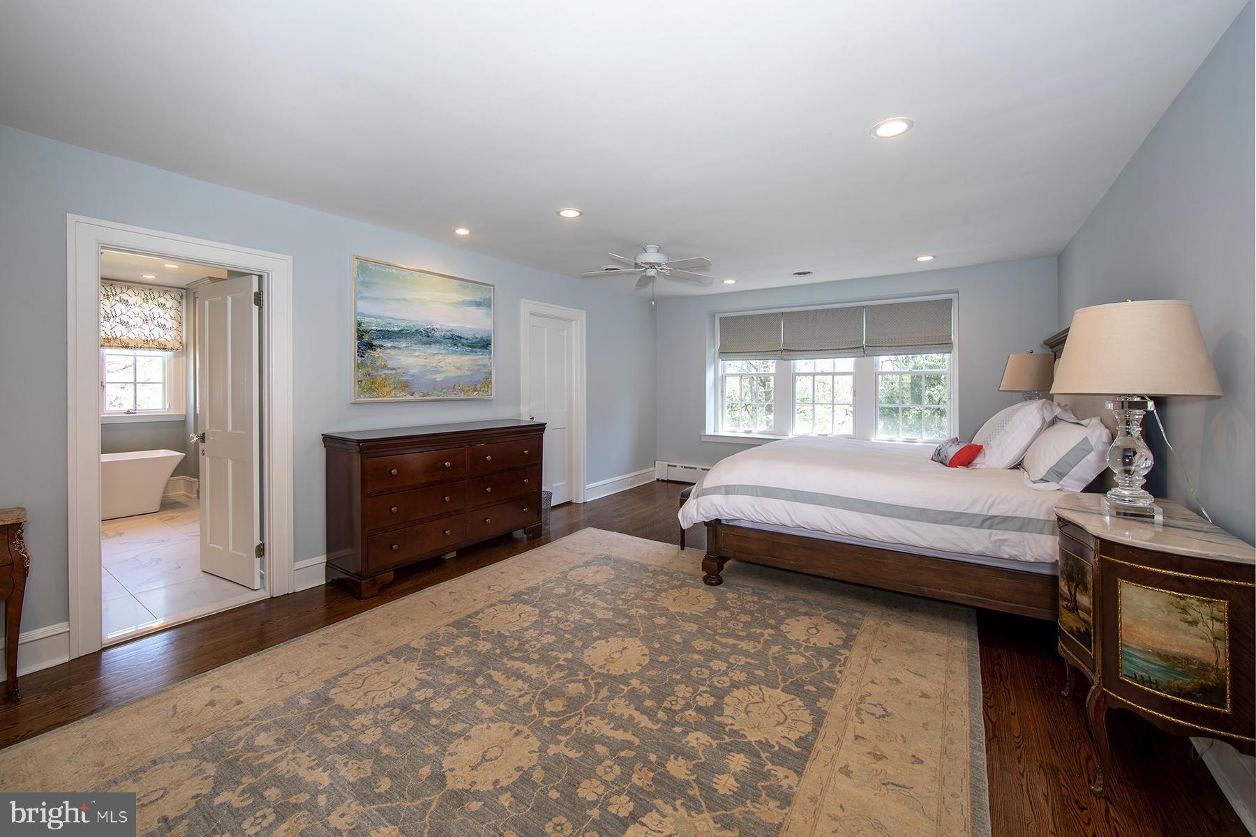 GLADWYNE - Residential