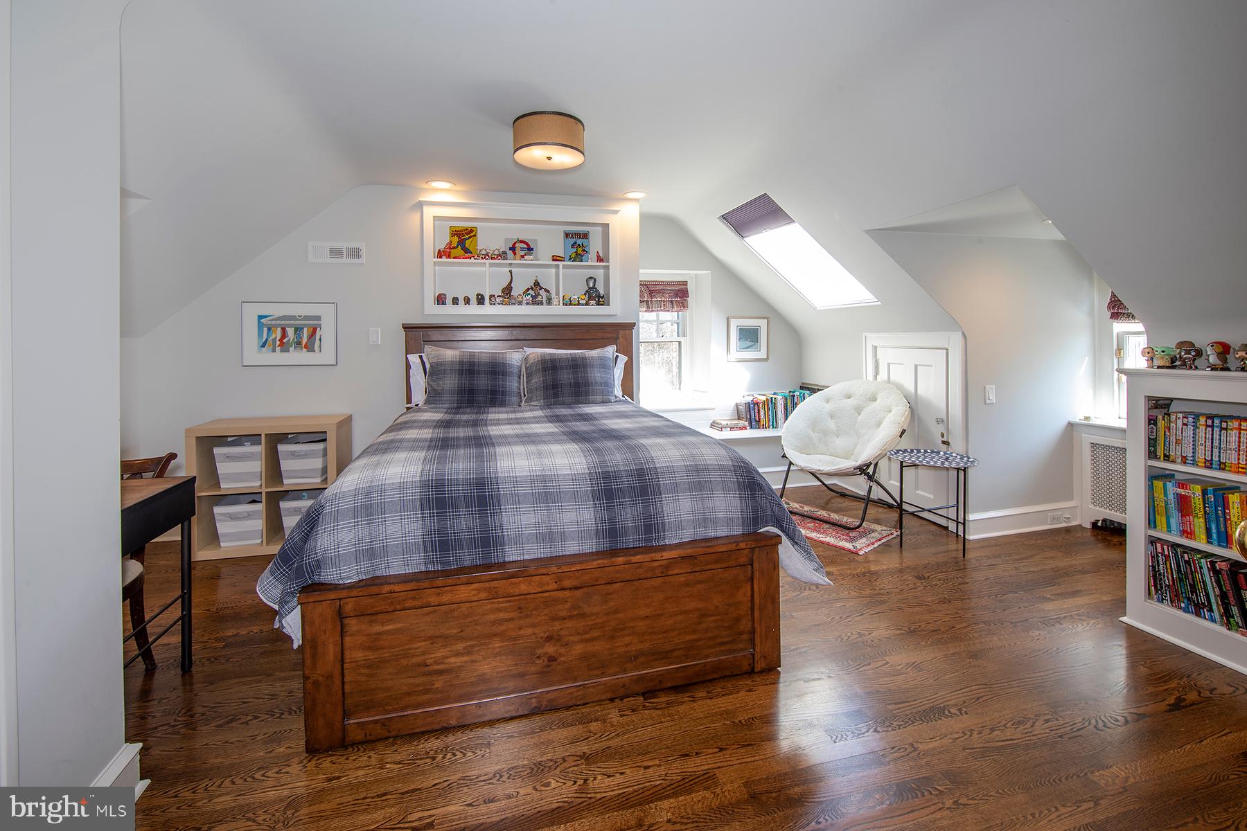 GLADWYNE - Residential