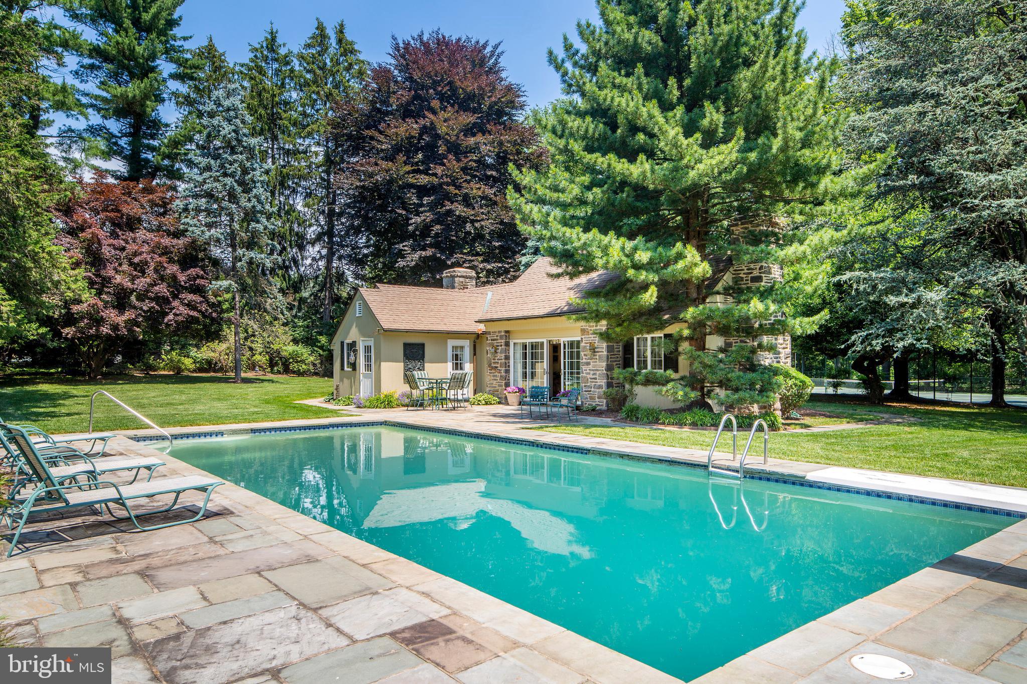 GLADWYNE - Residential