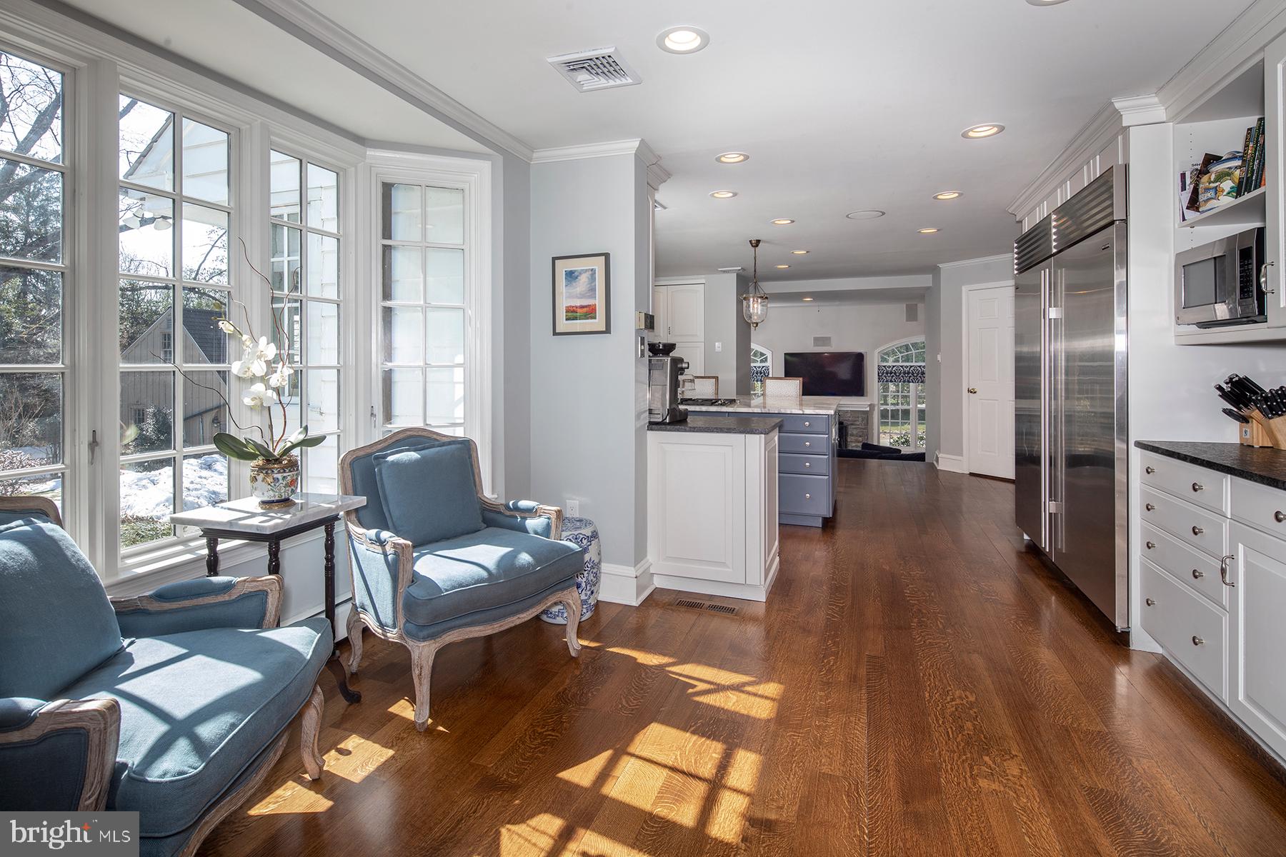 GLADWYNE - Residential