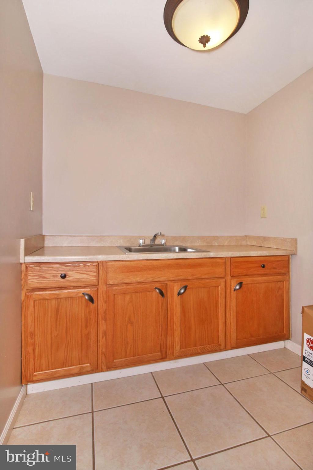 WHEATLAND MANOR - Residential