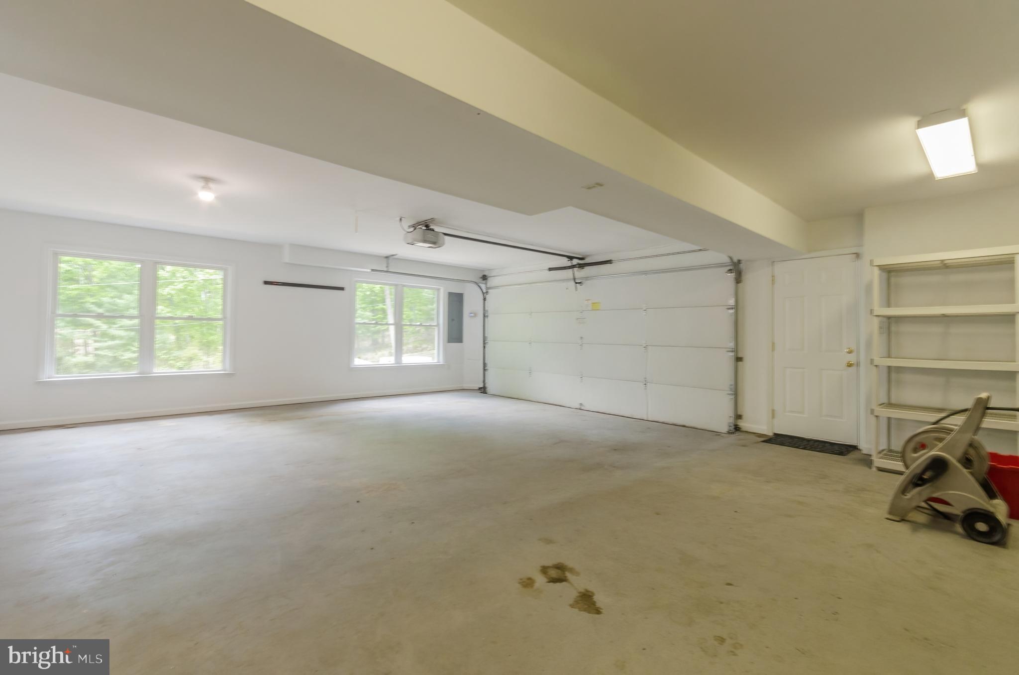 SHANNONDALE - Residential