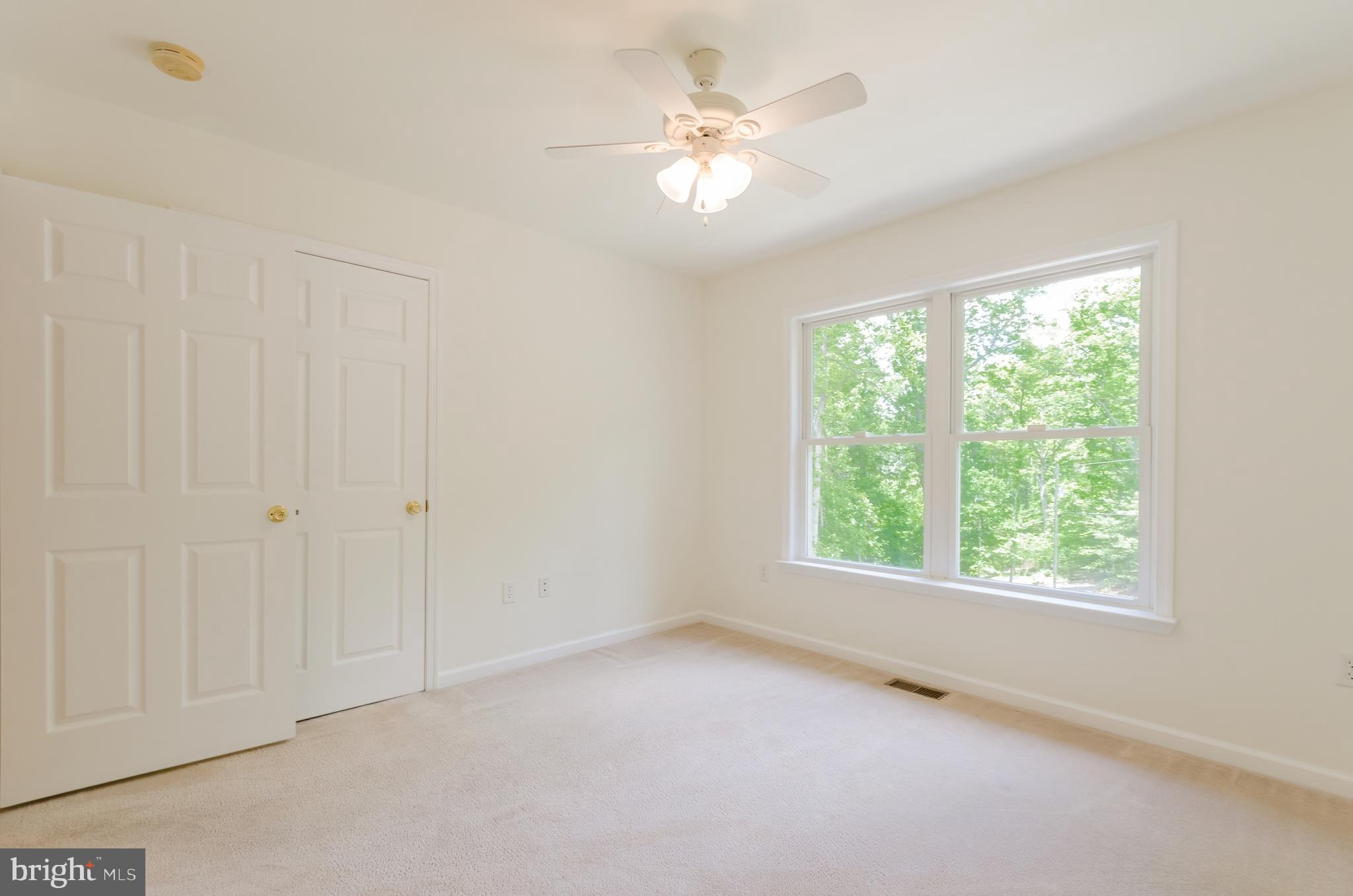 SHANNONDALE - Residential