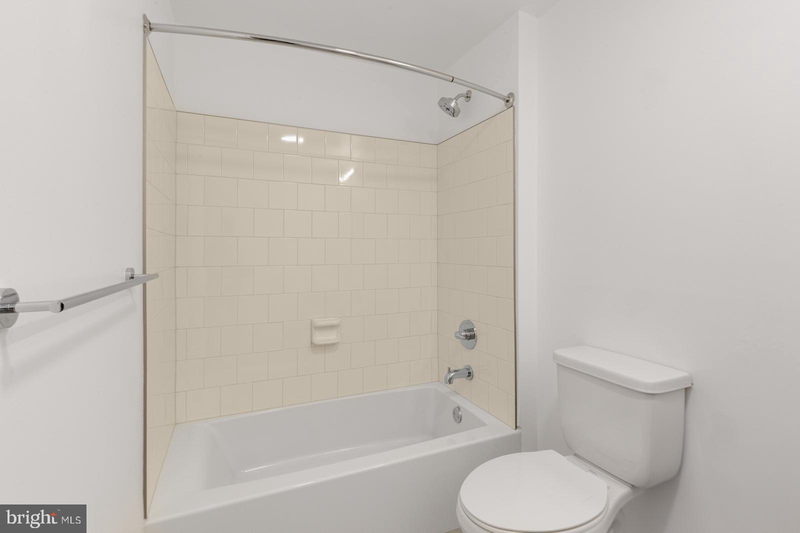 SPRING GARDEN - Residential Lease