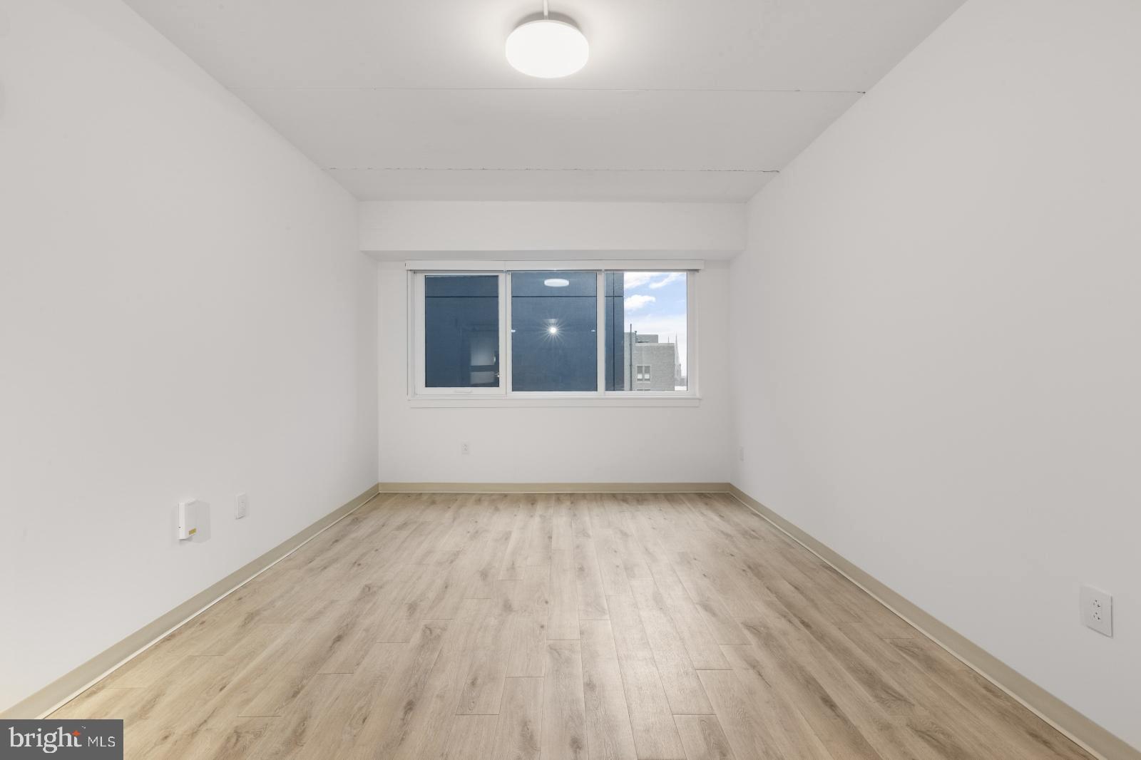 SPRING GARDEN - Residential Lease