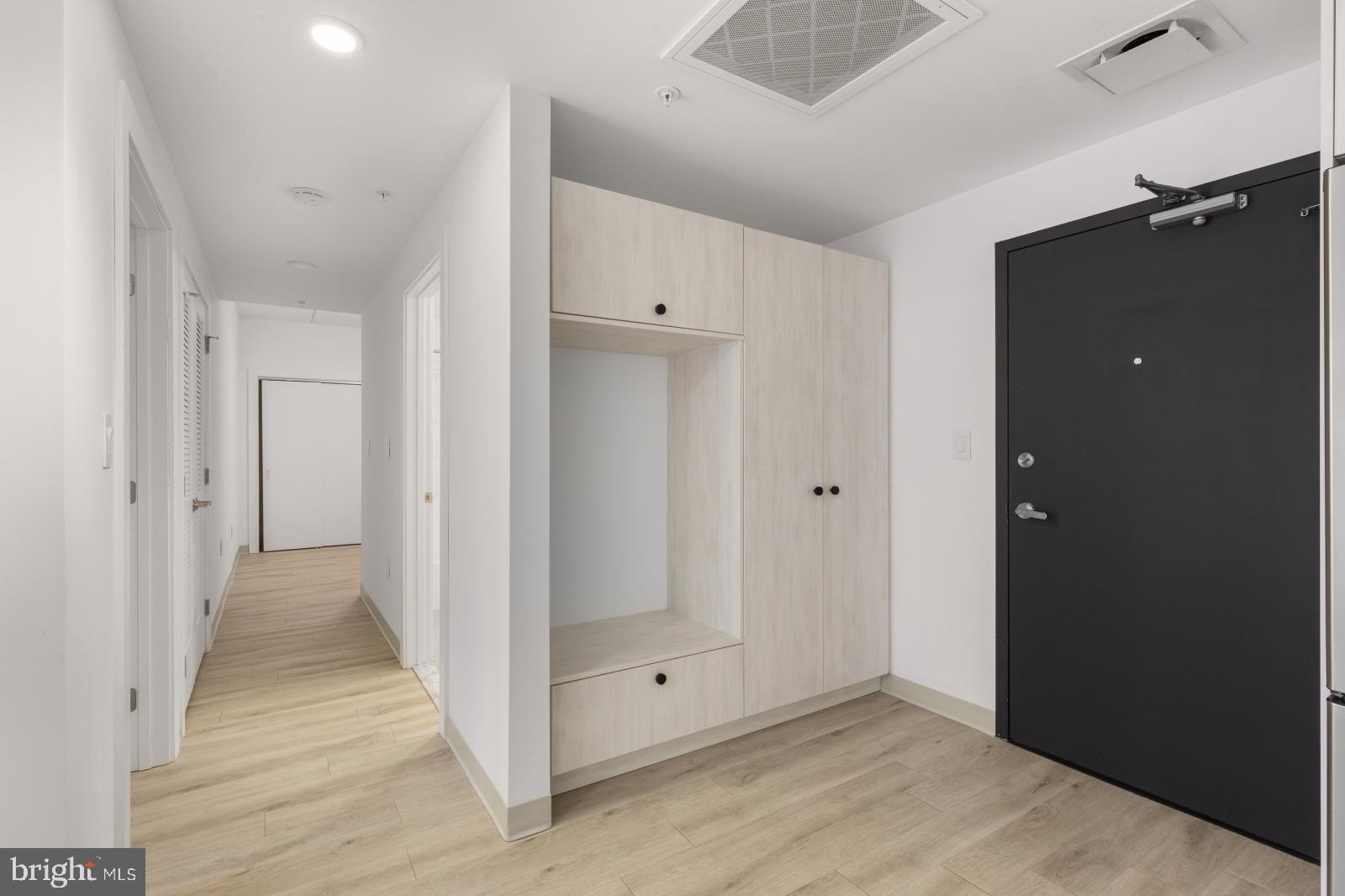 SPRING GARDEN - Residential Lease