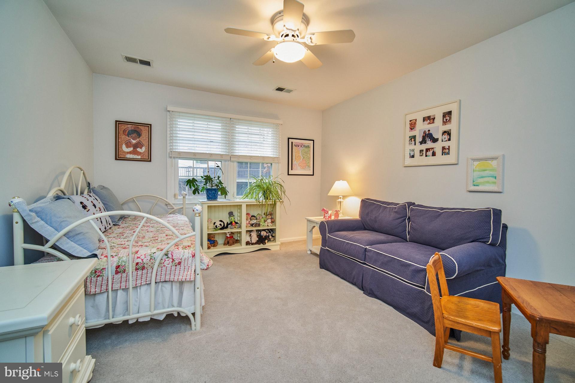 SOMERSET - Residential