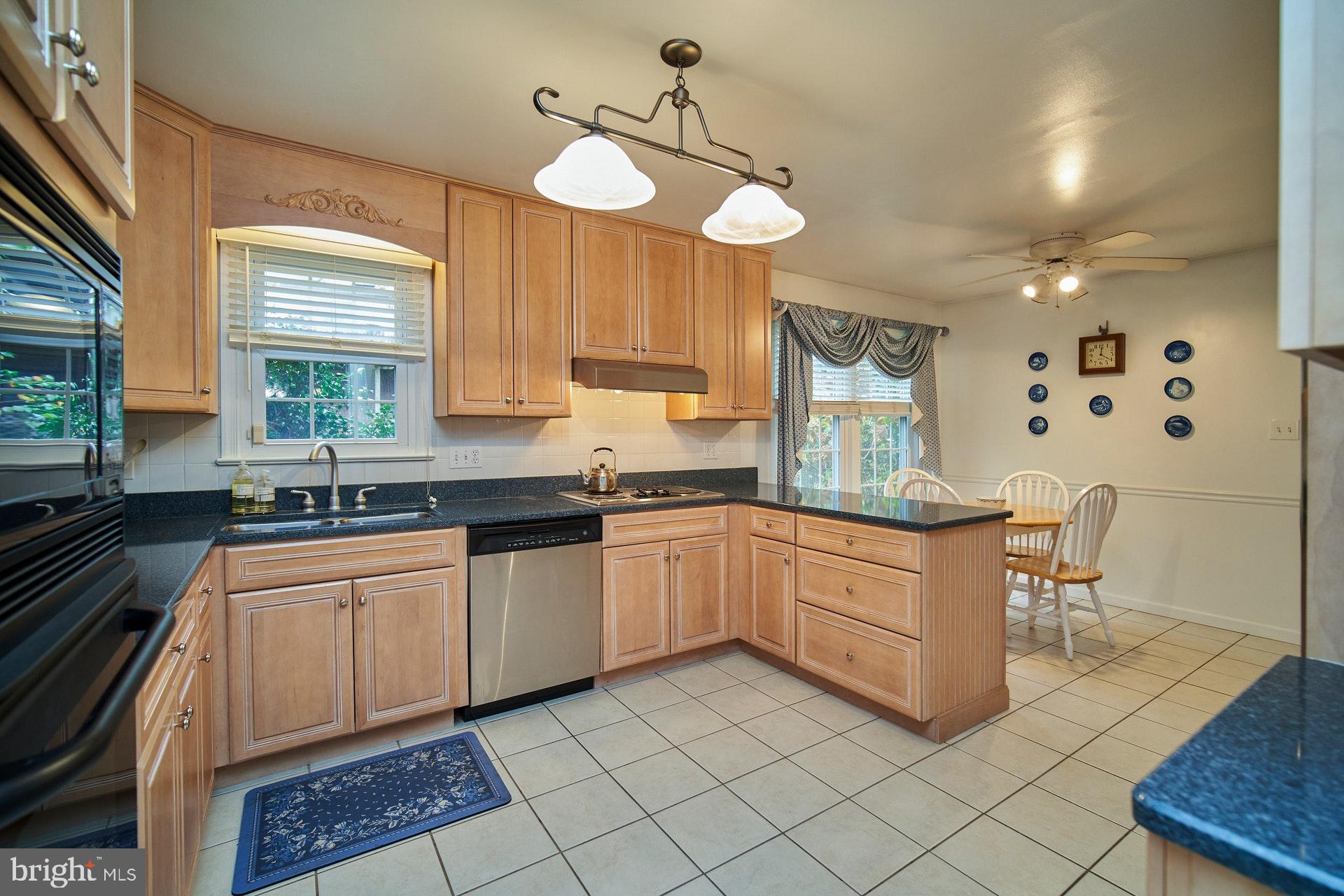 SOMERSET - Residential