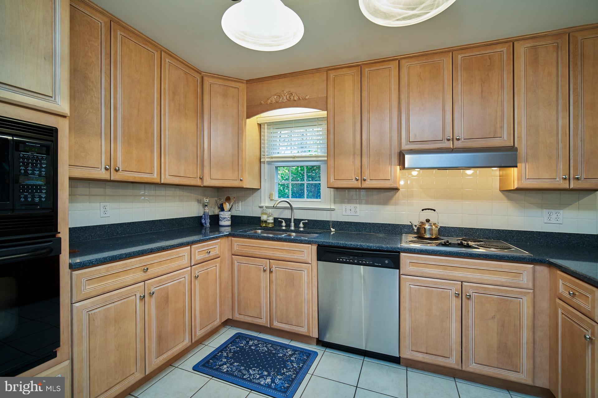 SOMERSET - Residential