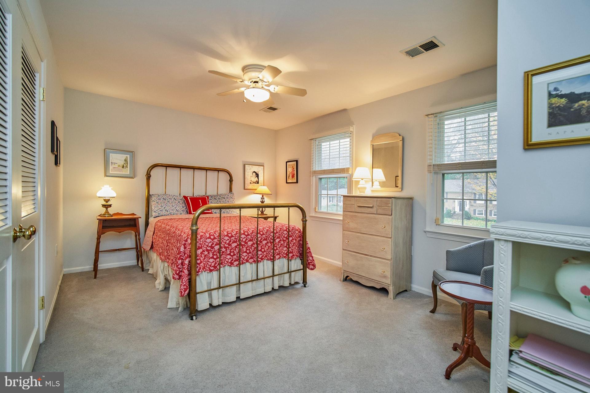 SOMERSET - Residential