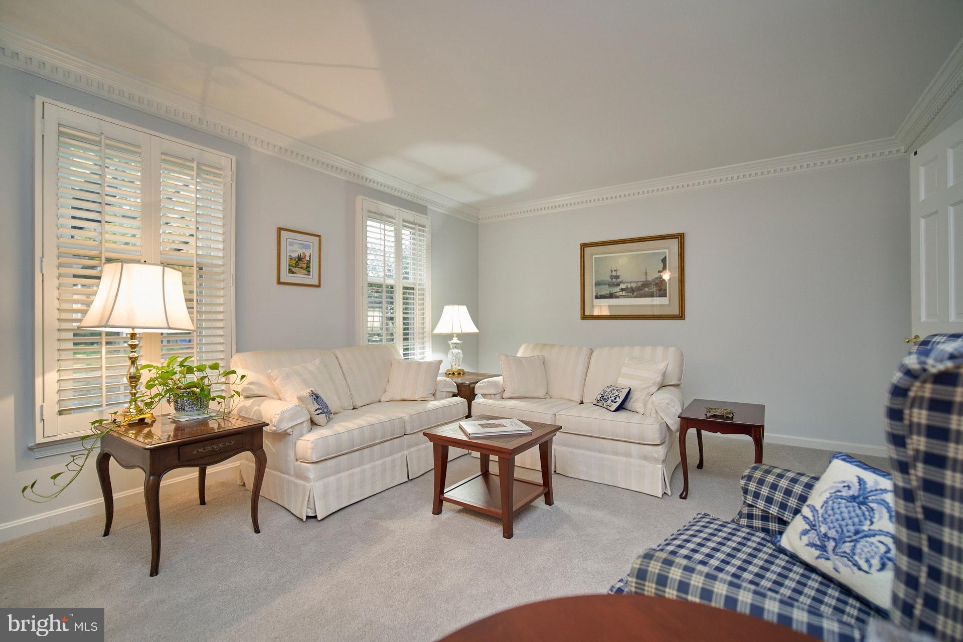 SOMERSET - Residential