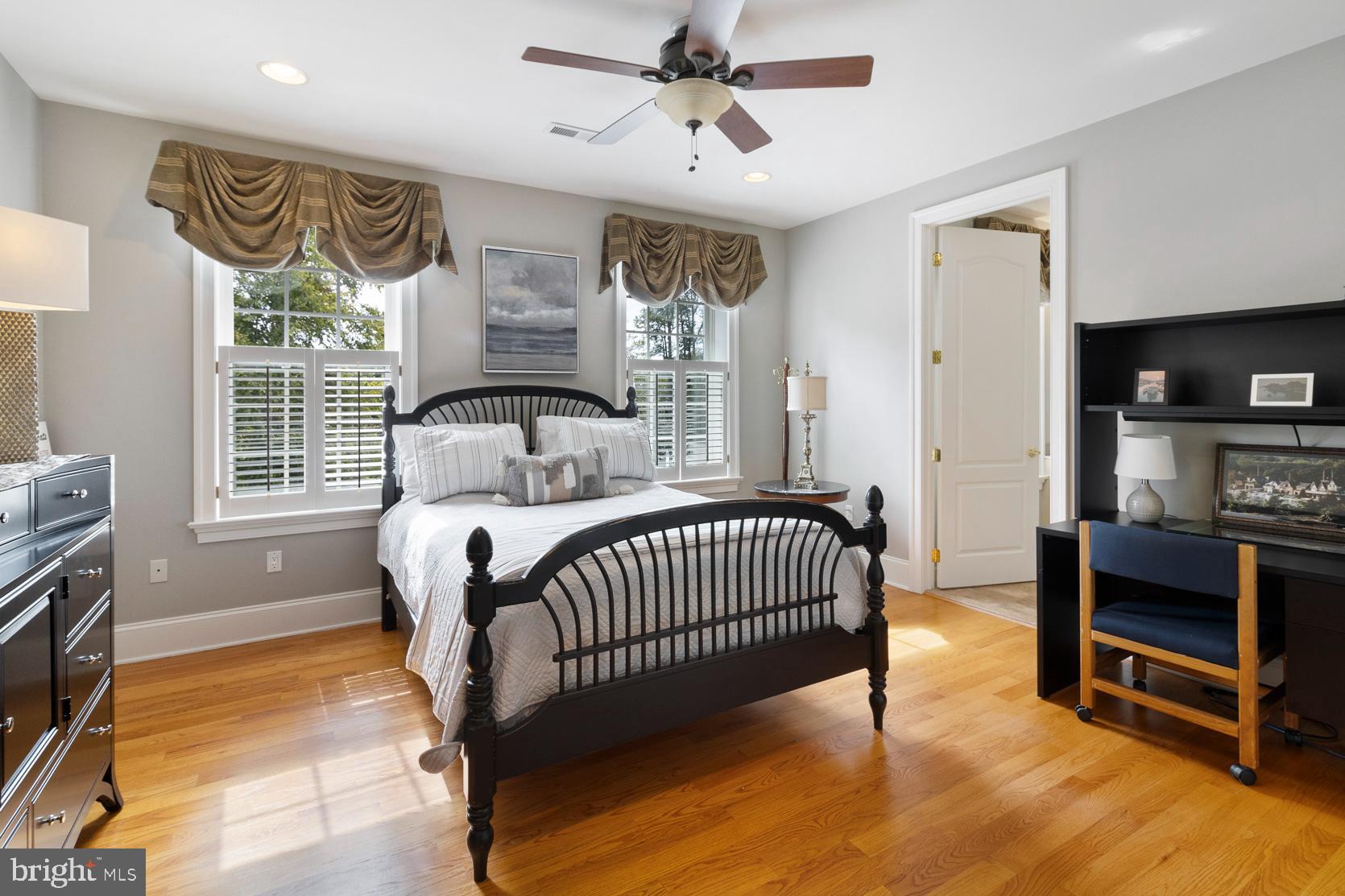 COUNTRY CLUB ESTS - Residential