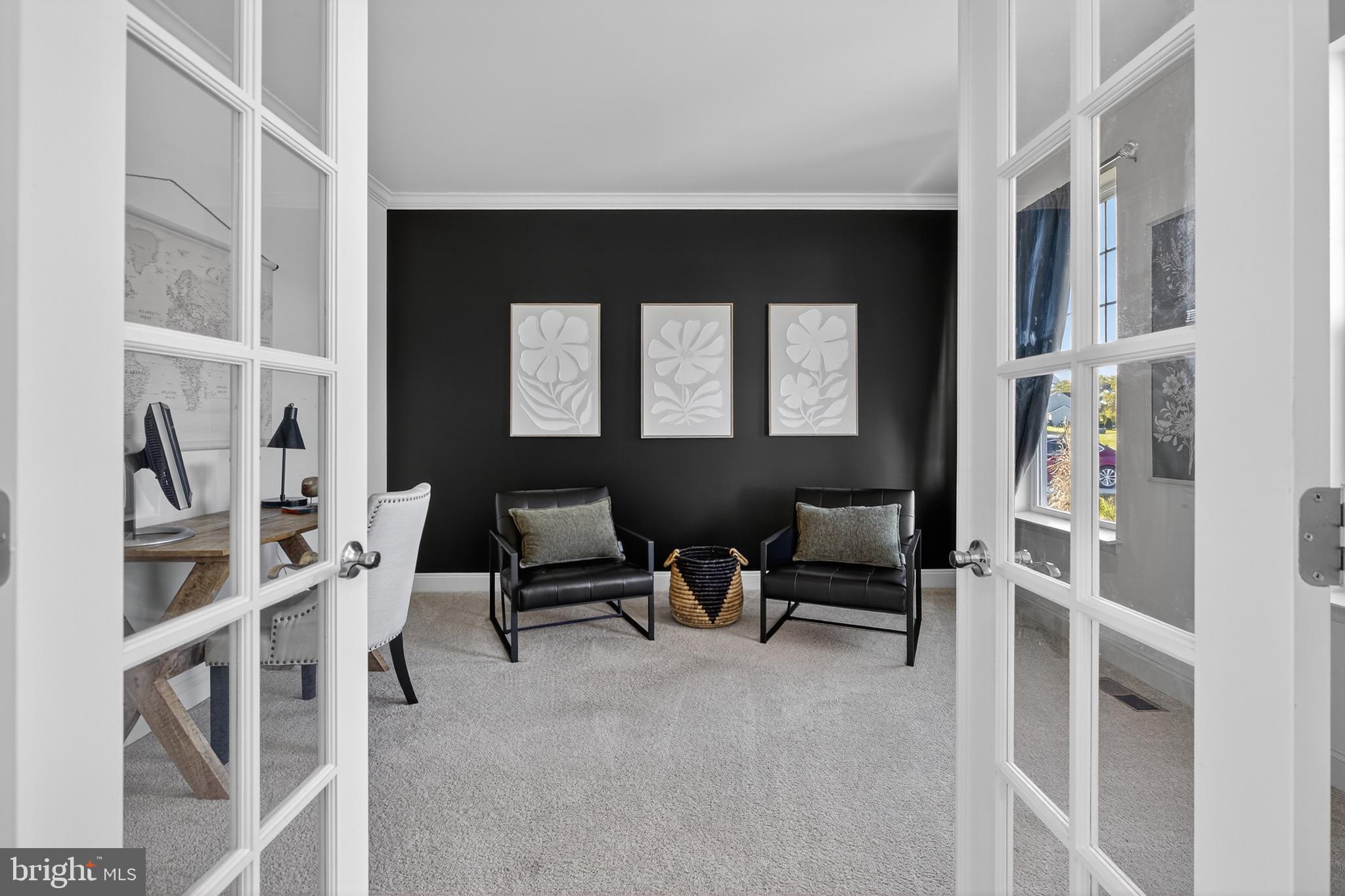 HAMPTON HILLS - Residential