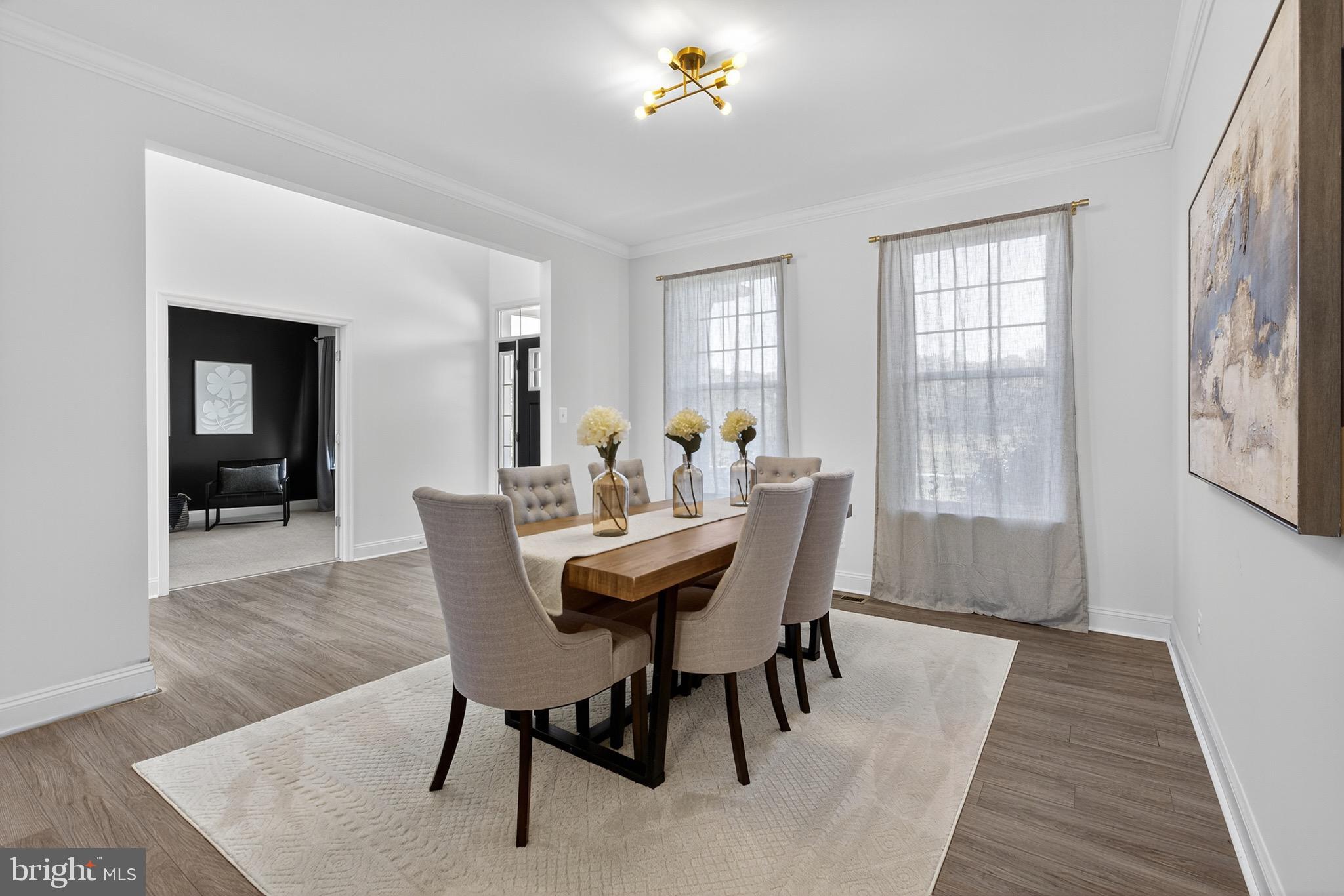 HAMPTON HILLS - Residential