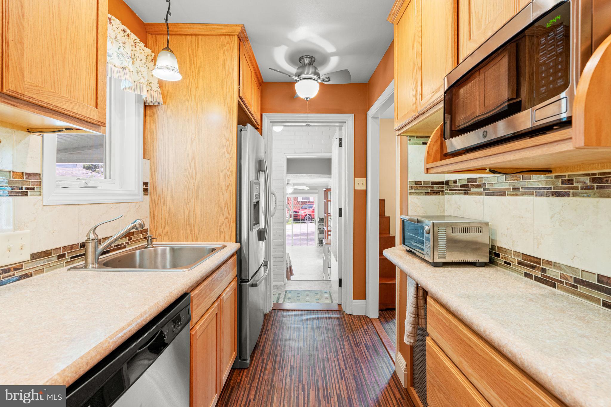 NEW CUMBERLAND BOROUGH - Residential