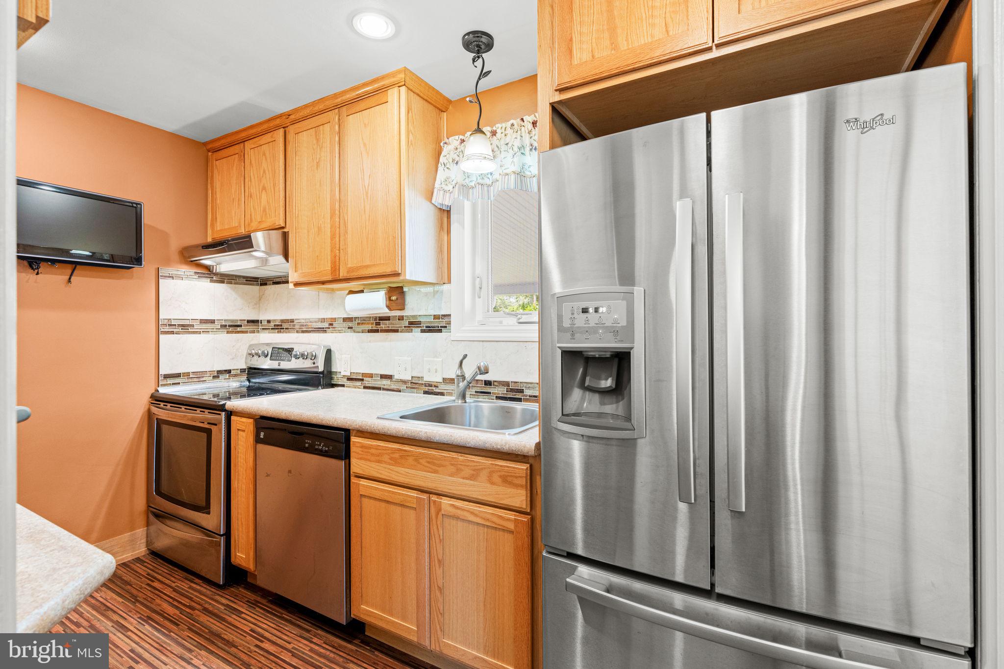 NEW CUMBERLAND BOROUGH - Residential