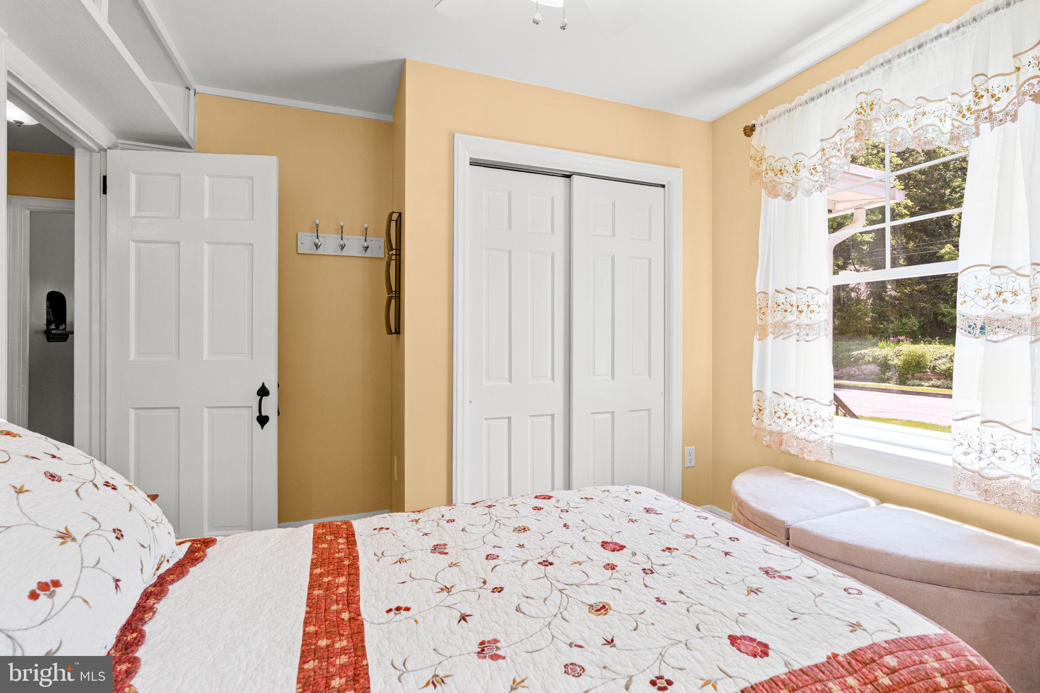 NEW CUMBERLAND BOROUGH - Residential