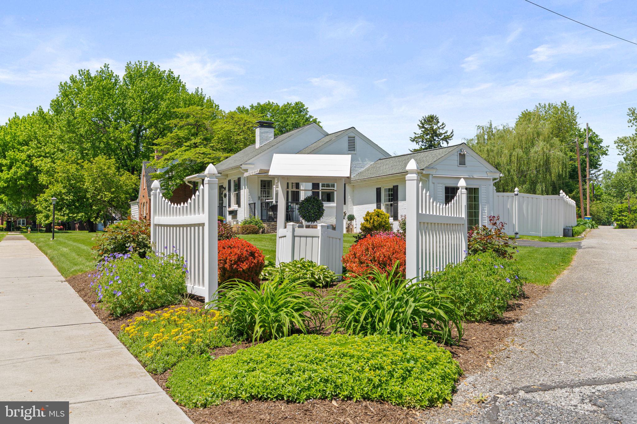 NEW CUMBERLAND BOROUGH - Residential